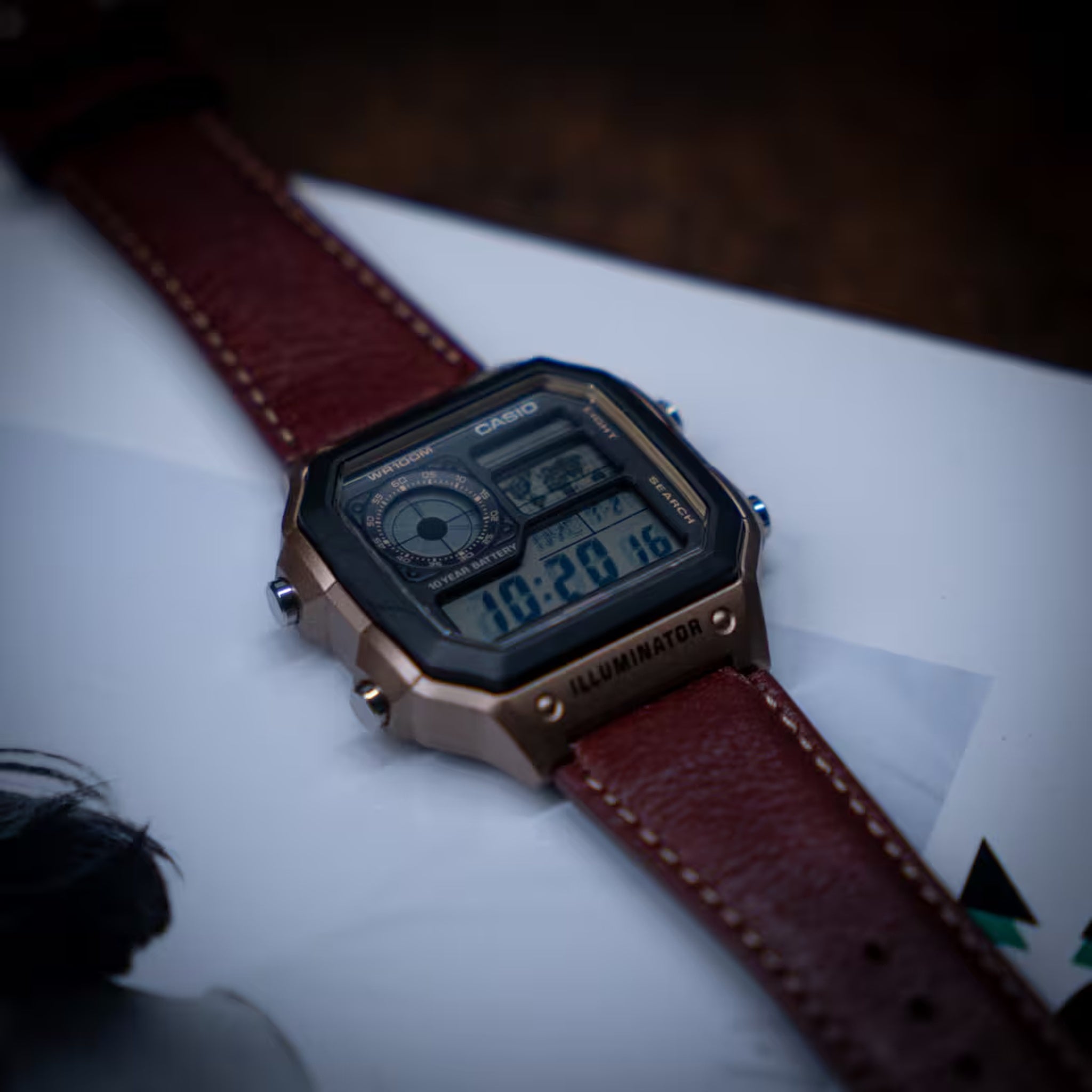 Montre Casio Homme AE-1200WHL-5A Quartz Digitale Bronze Noir