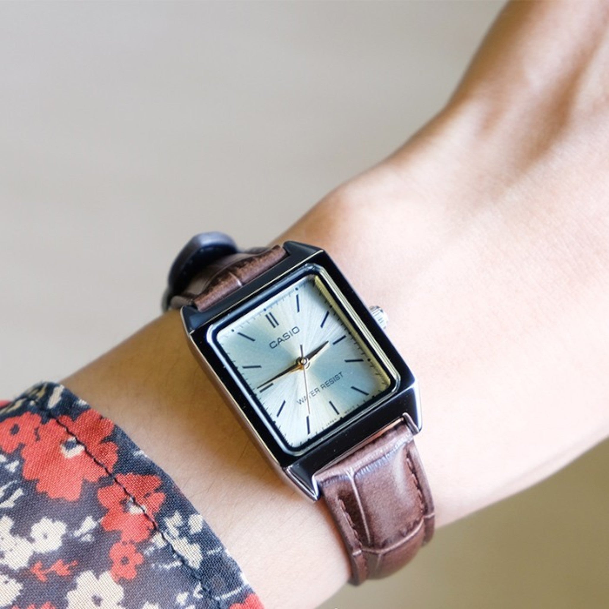 Casio Vintage Standard Damenuhr LTP-V007L-9E