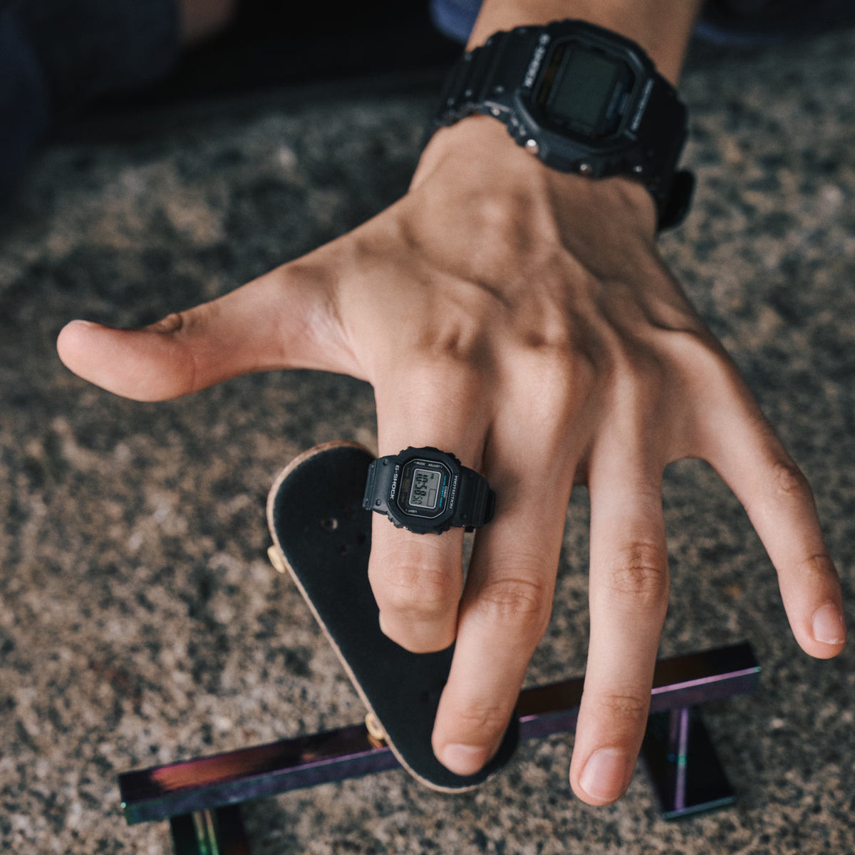 Anello Orologio Casio G-Shock DWN-5600-1 Digitale