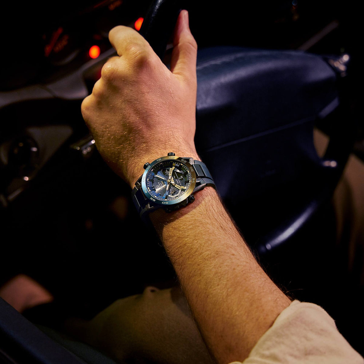 Casio Edifice ECB-2000NP-1A Herrenuhr Schwarz Blau