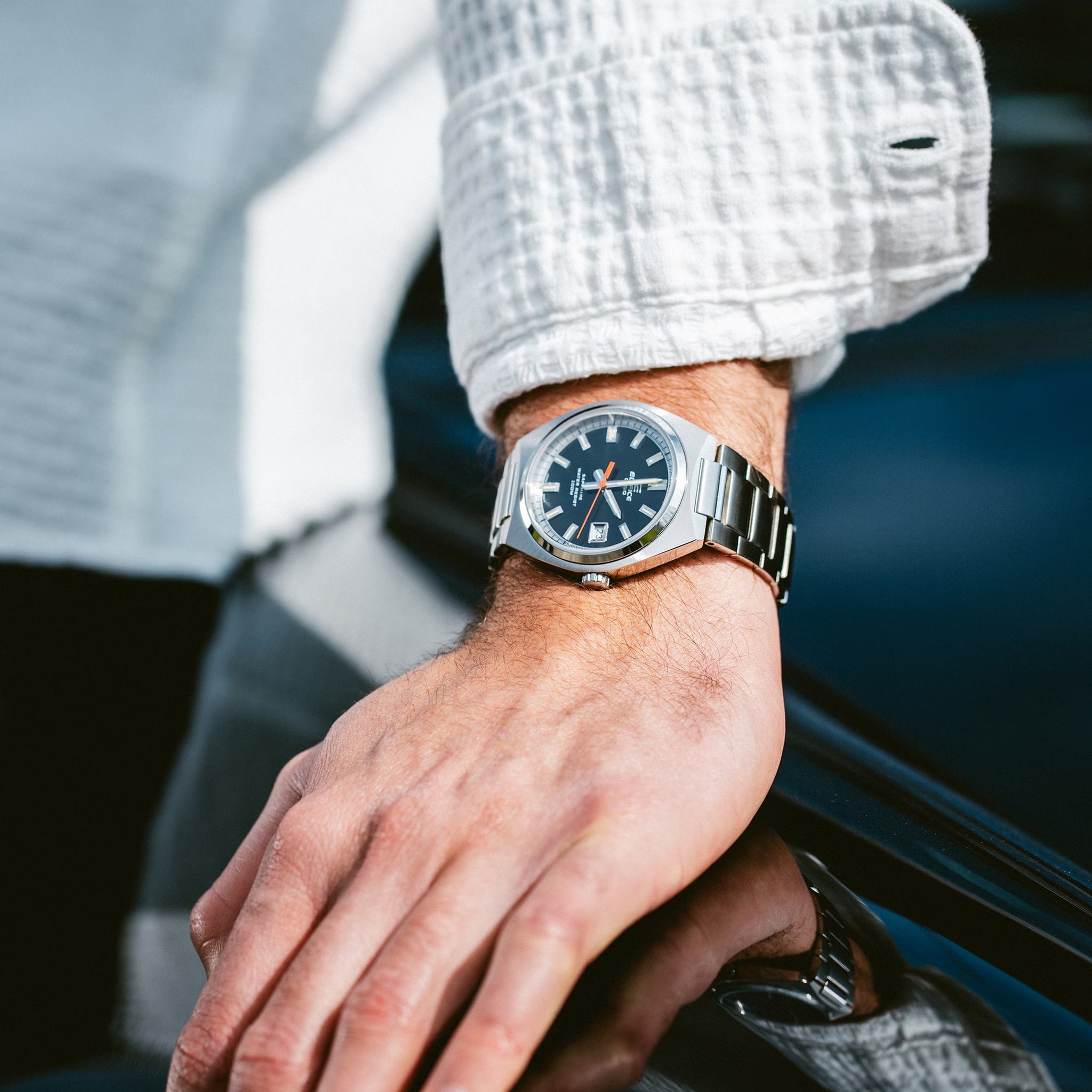 Casio Edifice EFB-109D-1A Herrenuhr Silber Schwarz