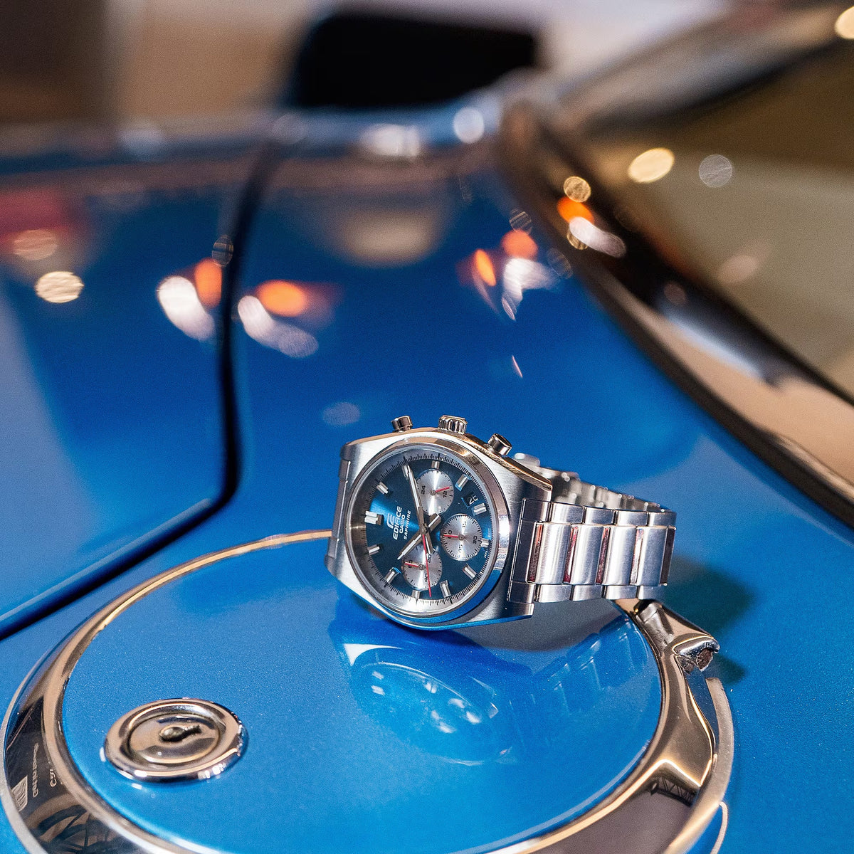 Casio Edifice EFB-730D-2A Herrenuhr Silber Blau