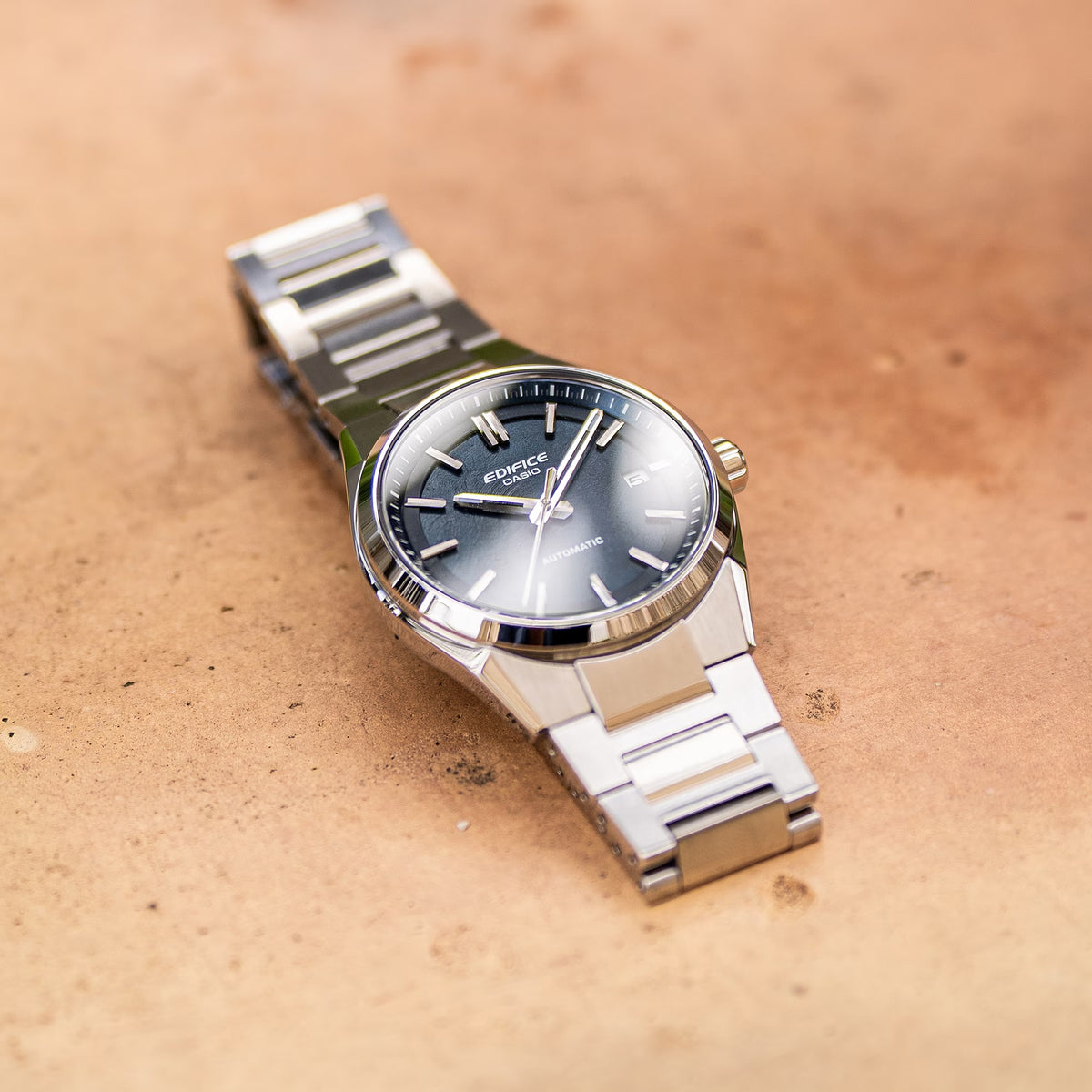 Casio Edifice EFK-110D-2A Automatikuhr Blau