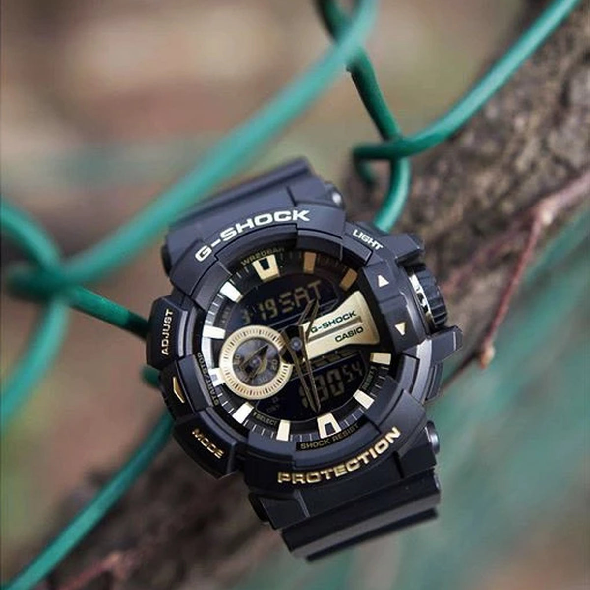 Casio G-Shock GA-400GB-1A9 Herrenuhr Schwarz Gold