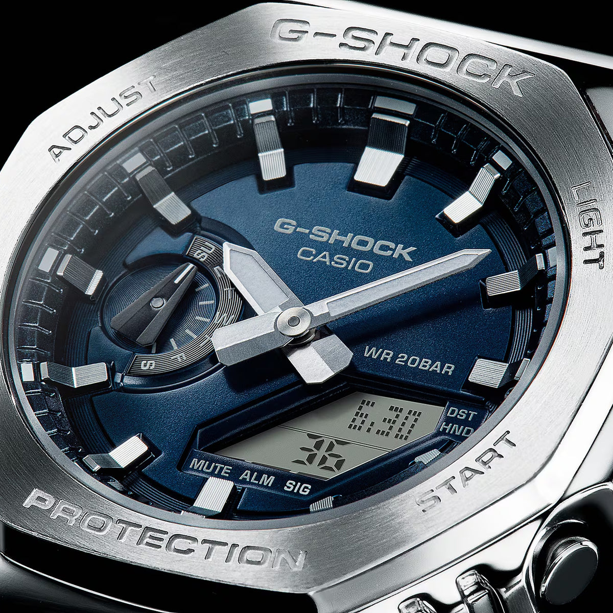 Casio G-Shock GM-2110D-2B Herrenuhr Silber Blau