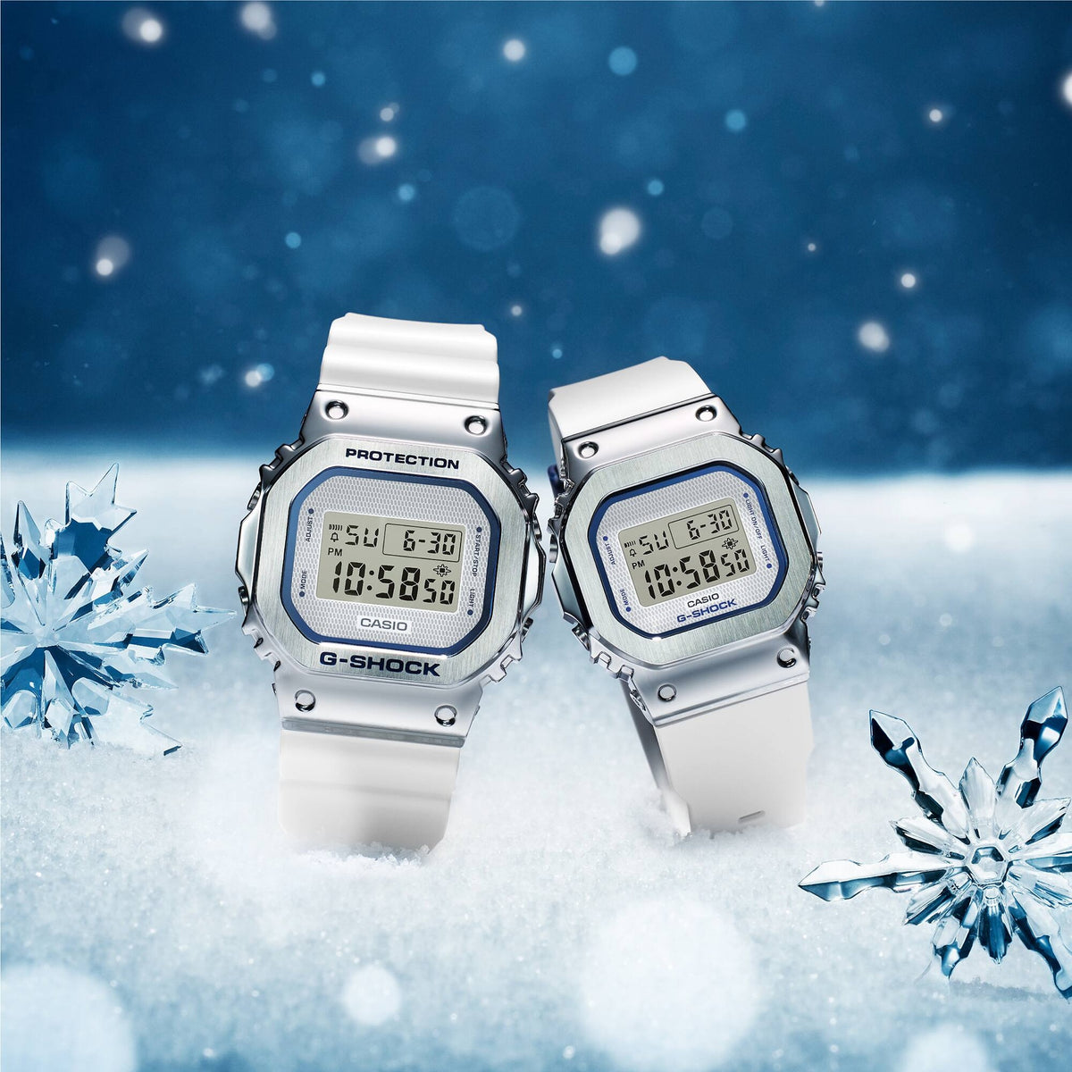 Casio G-Shock GM-5600LC-7 Herrenuhr Silber Weiß