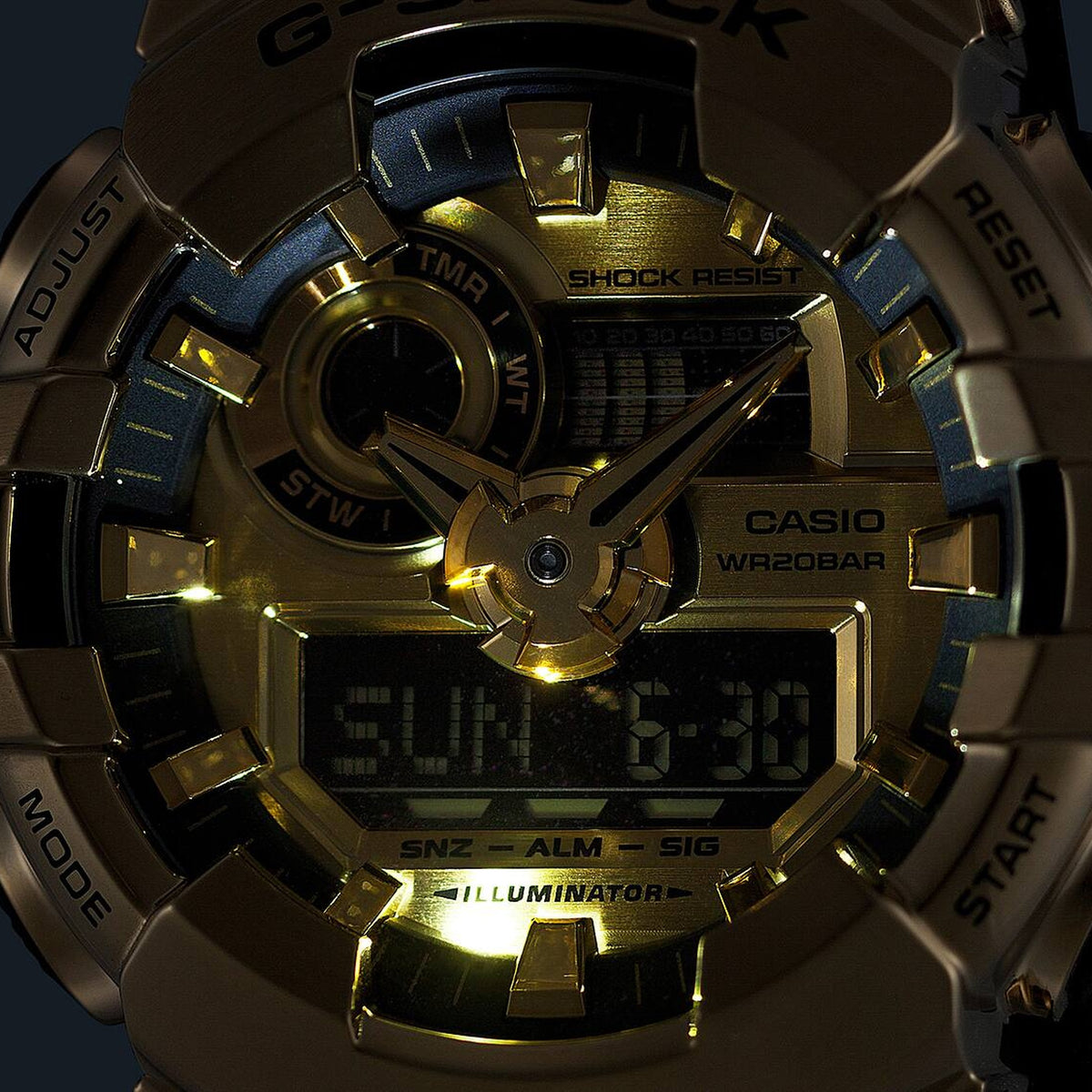 Casio G-Shock GM-700G-9A Herrenuhr Gold Schwarz