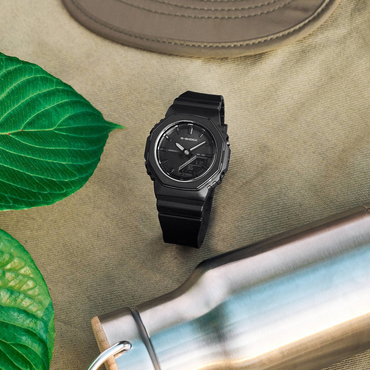Montre Casio G-Shock GMA-P2110B-1A Analogique / Digitale Noir