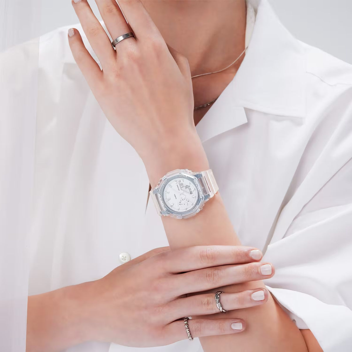 Montre Casio G-Shock GMA-S2100SK-7A Analogique / Digitale Transparent Femme