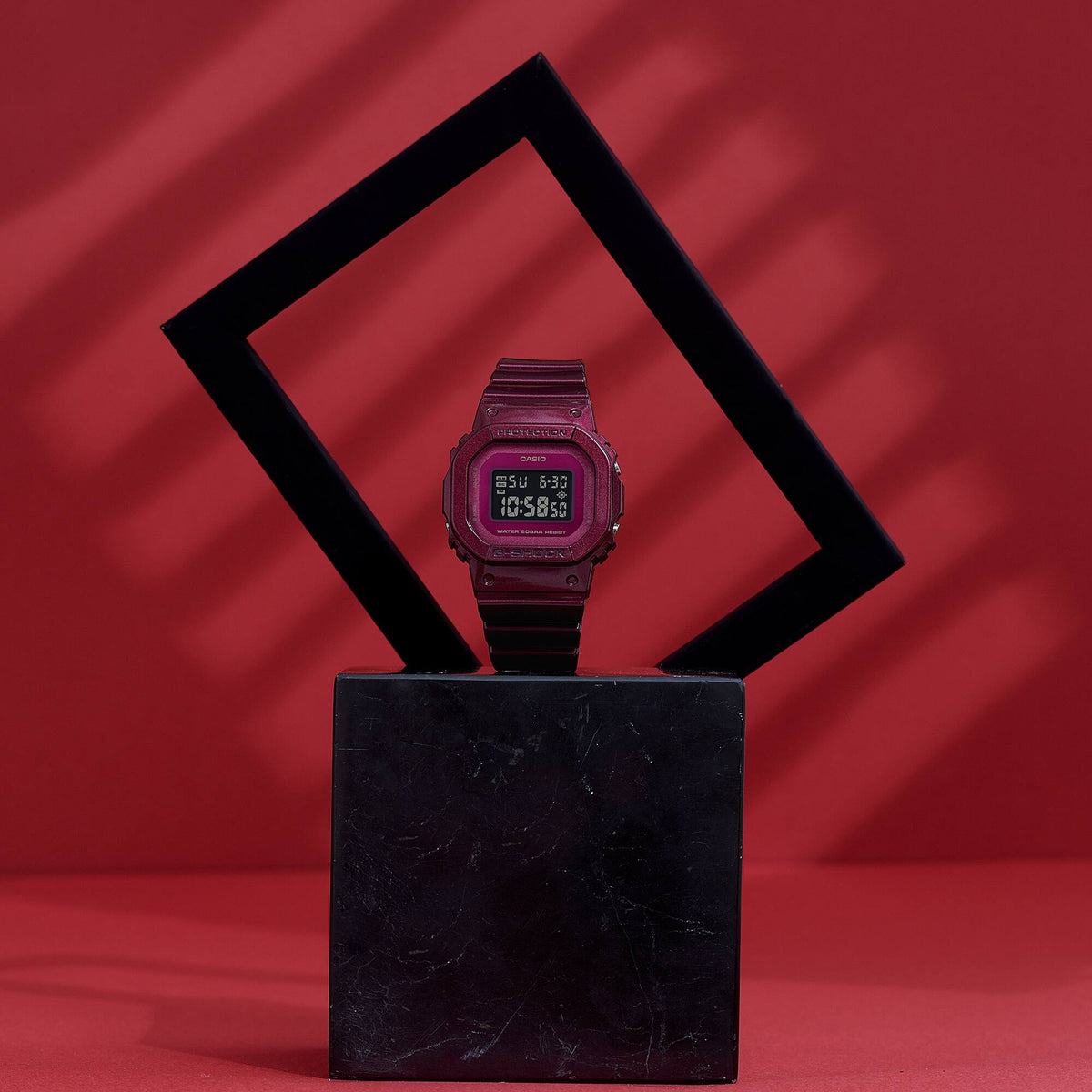 Casio G-Shock GMD-S5600RB-4 Damenuhr Rot