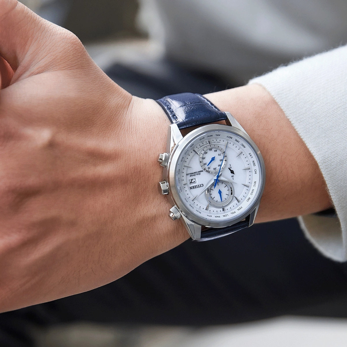 Montre Citizen AT8260-18A Chronographe Eco-Drive 43mm Cuir Blanc Homme