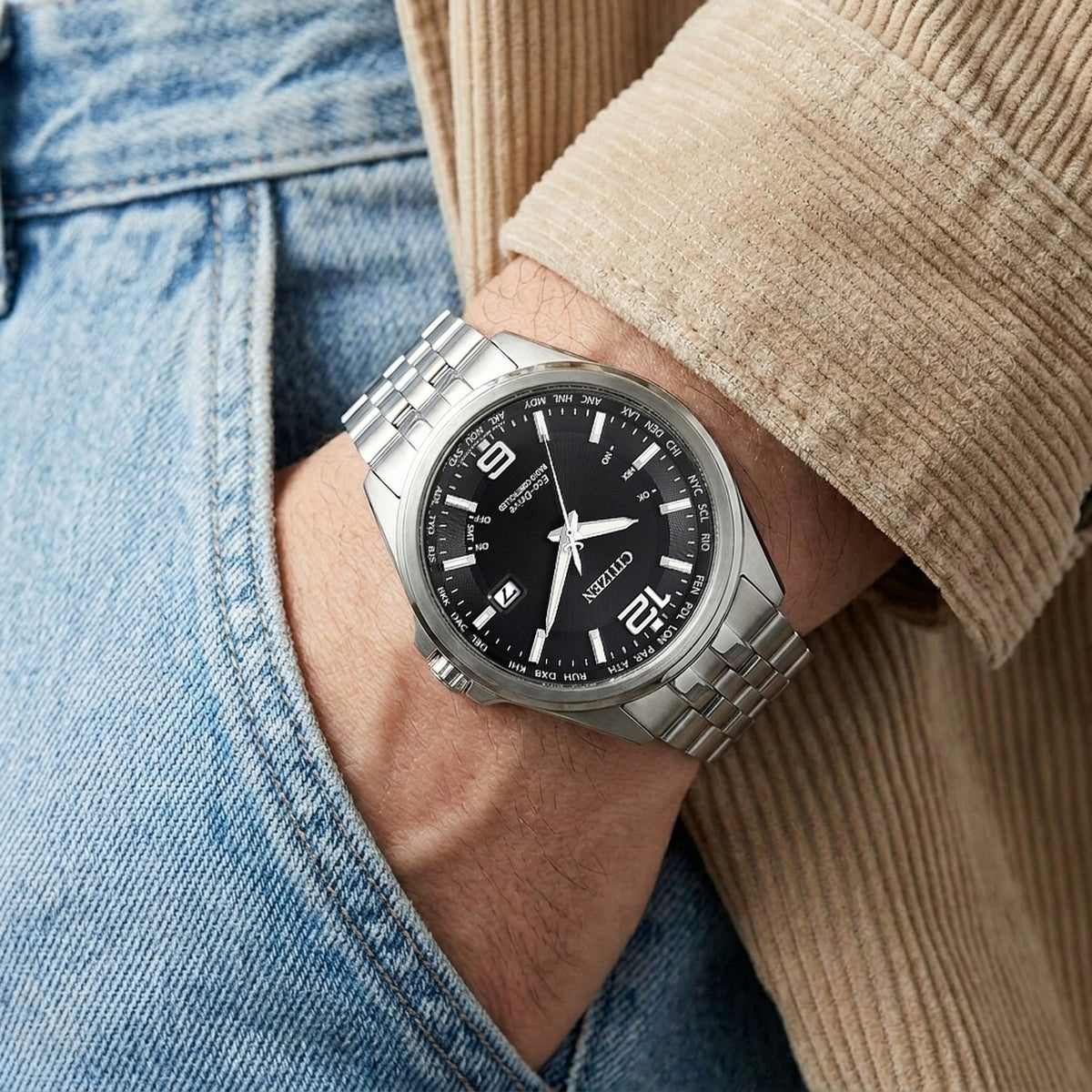 Montre Citizen CB0010-88E Eco-Drive 43mm Noir Homme