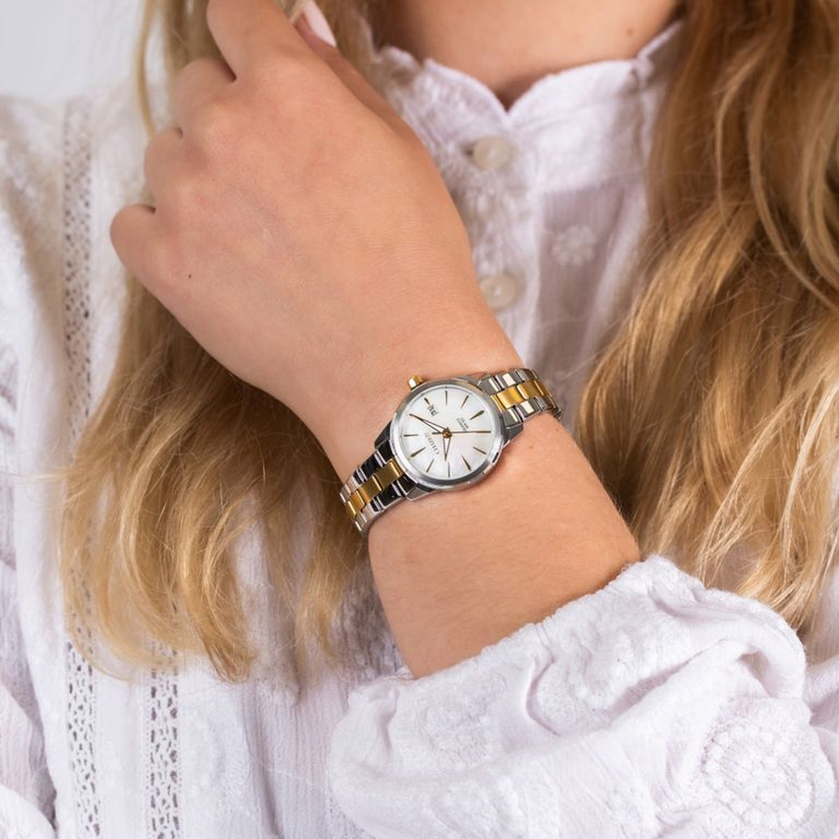 Montre Citizen EU6074-51D 28mm Blanc Femme