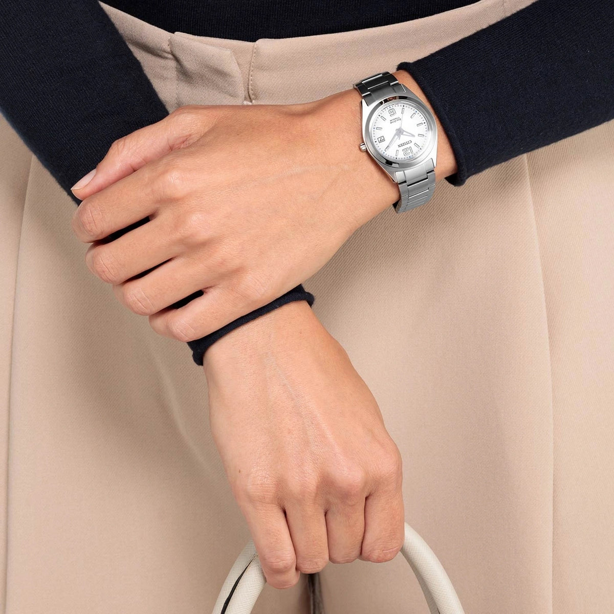 Montre Citizen FE6151-82A Eco-Drive 34mm Super Titanium Blanc Femme