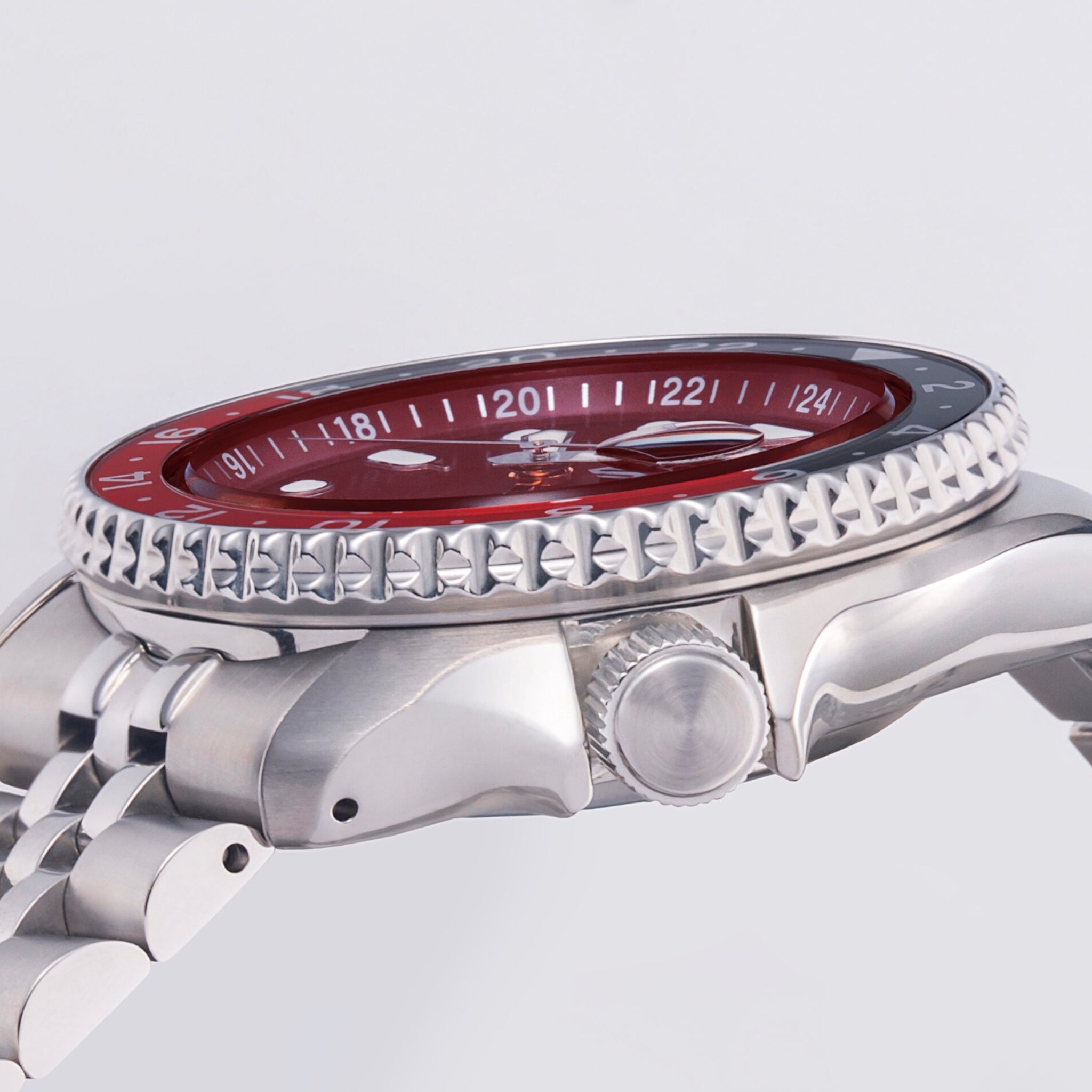 Seiko 5 Sports GMT SSK031K1 Limited Edition Passion Red Herren-Automatikuhr