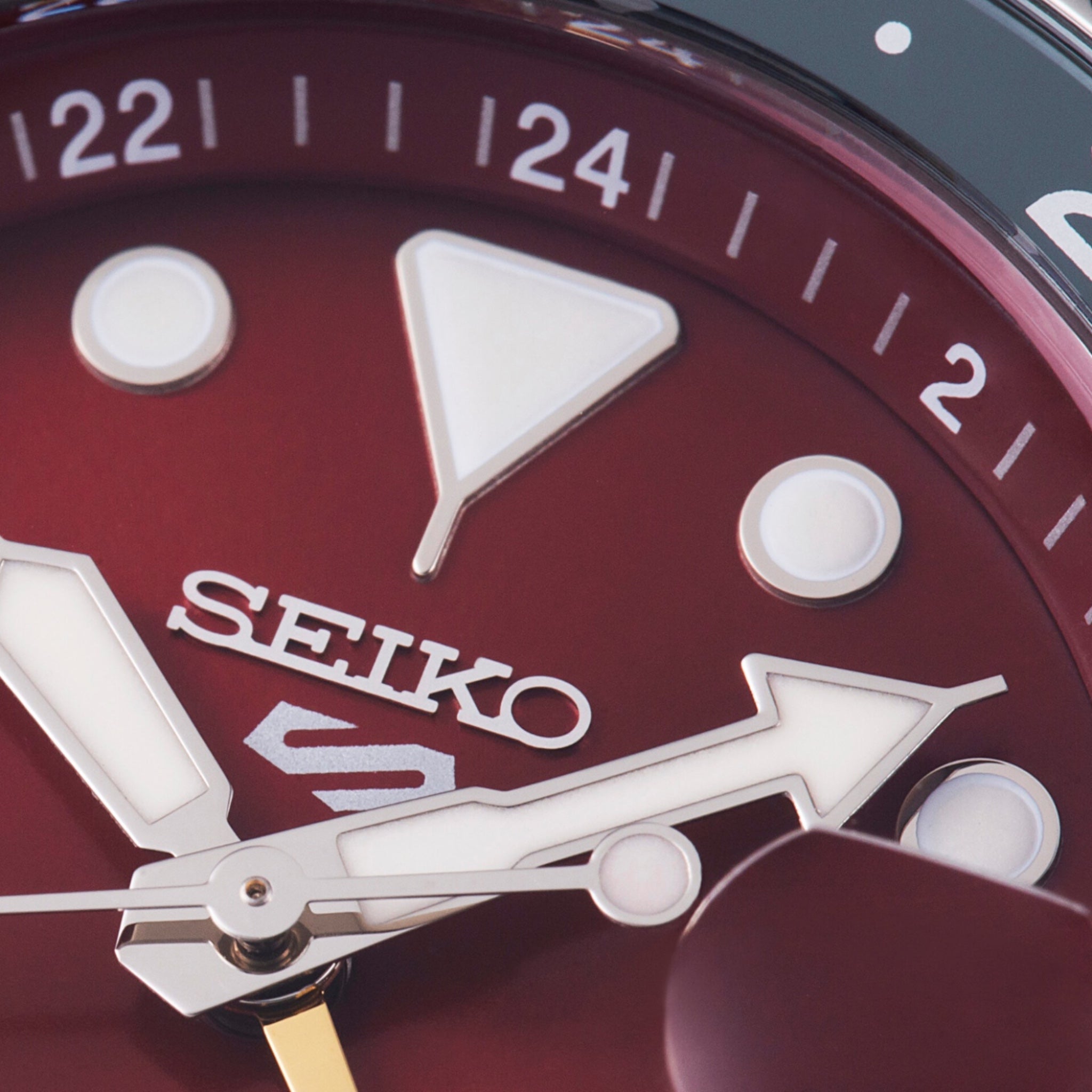 Seiko 5 Sports GMT SSK031K1 Limited Edition Passion Red Herren-Automatikuhr