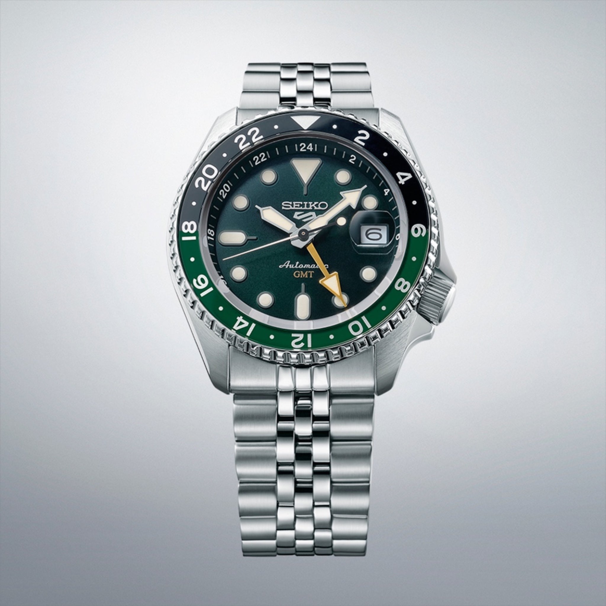 Seiko 5 Sports GMT SSK035K1 Grüne Herren-Automatikuhr mit Stahlarmband