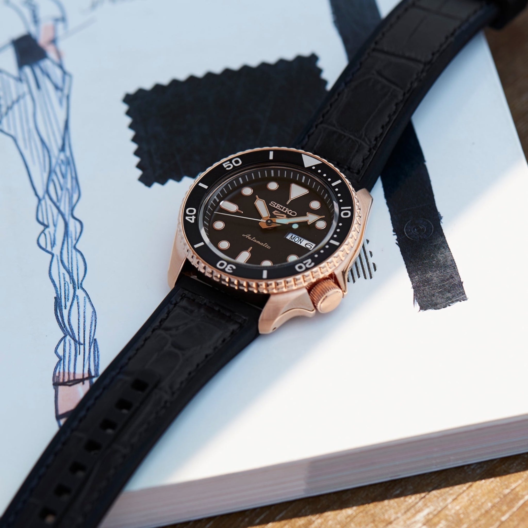 Montre Automatique Homme Seiko 5 Sports SRPD76K1 Specialist Noir Bracelet Silicone et Cuir Noir