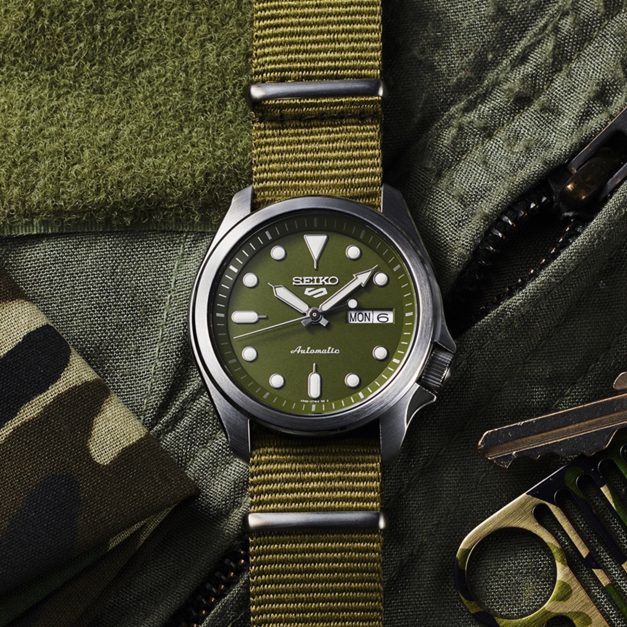 Montre Automatique Homme Seiko 5 Sports SRPE65K1 Vert Bracelet Nylon