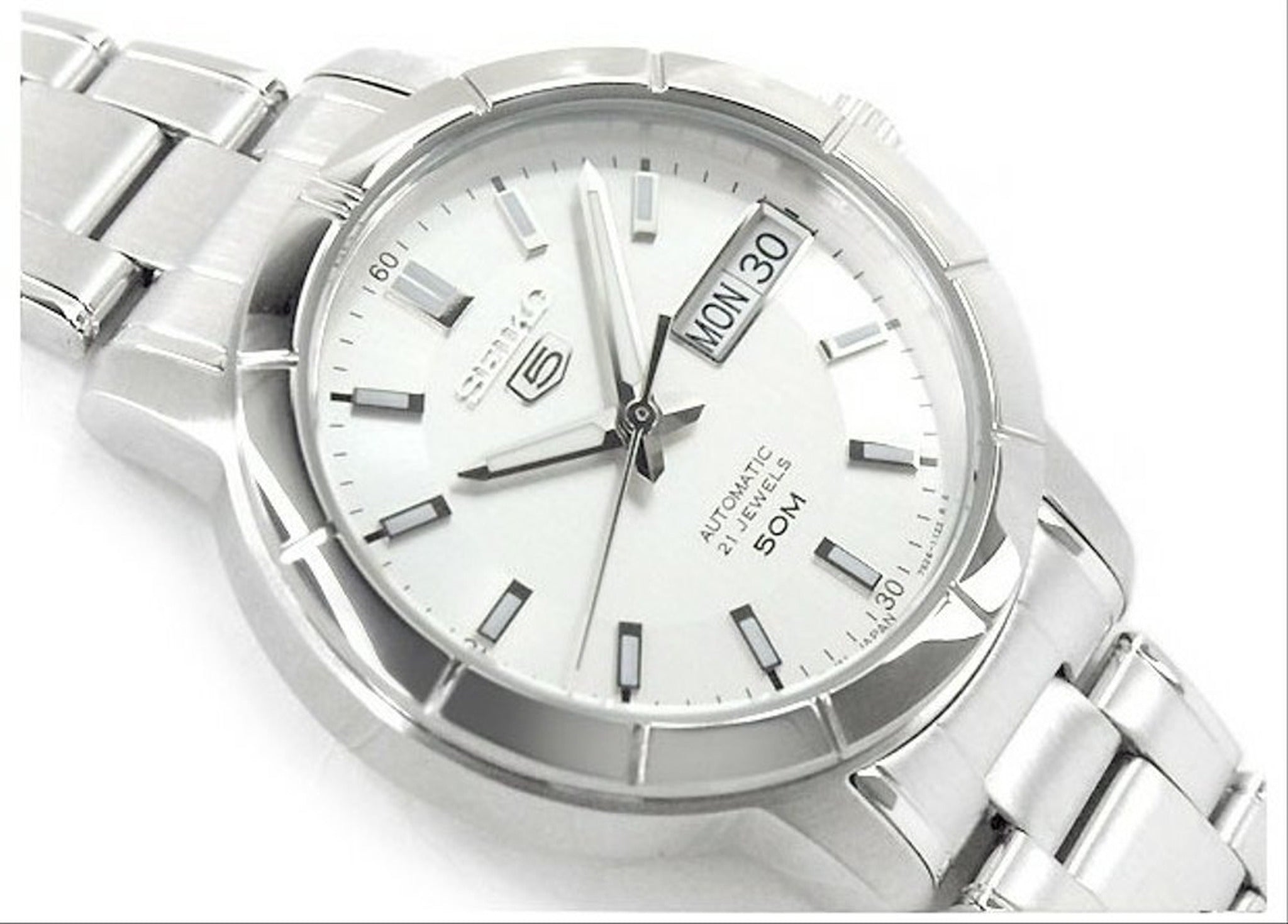 Montre Seiko 5 Homme Automatique SNK899J1 Argenté