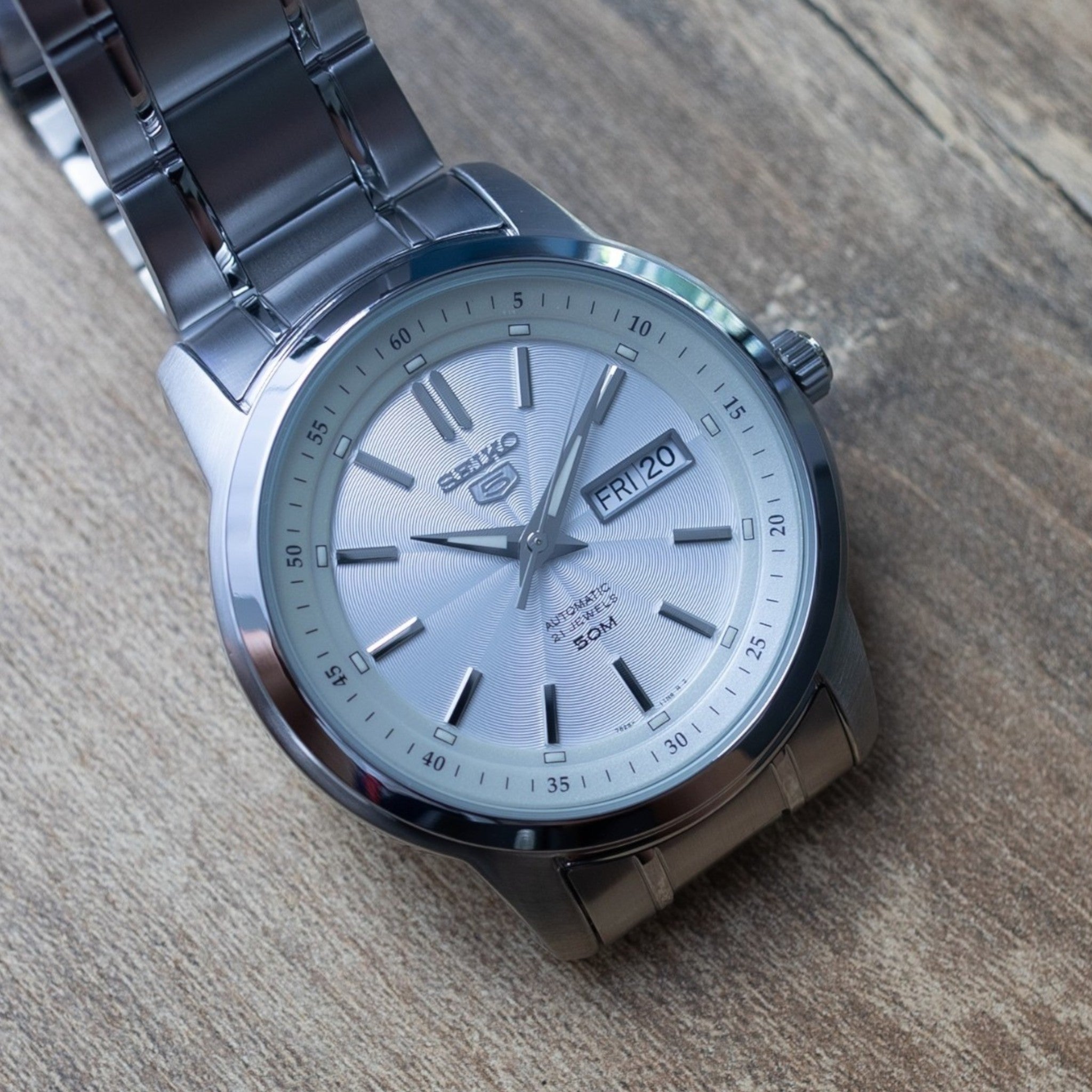 Seiko 5 SNKM83K1 Men's Automatic White Watch
