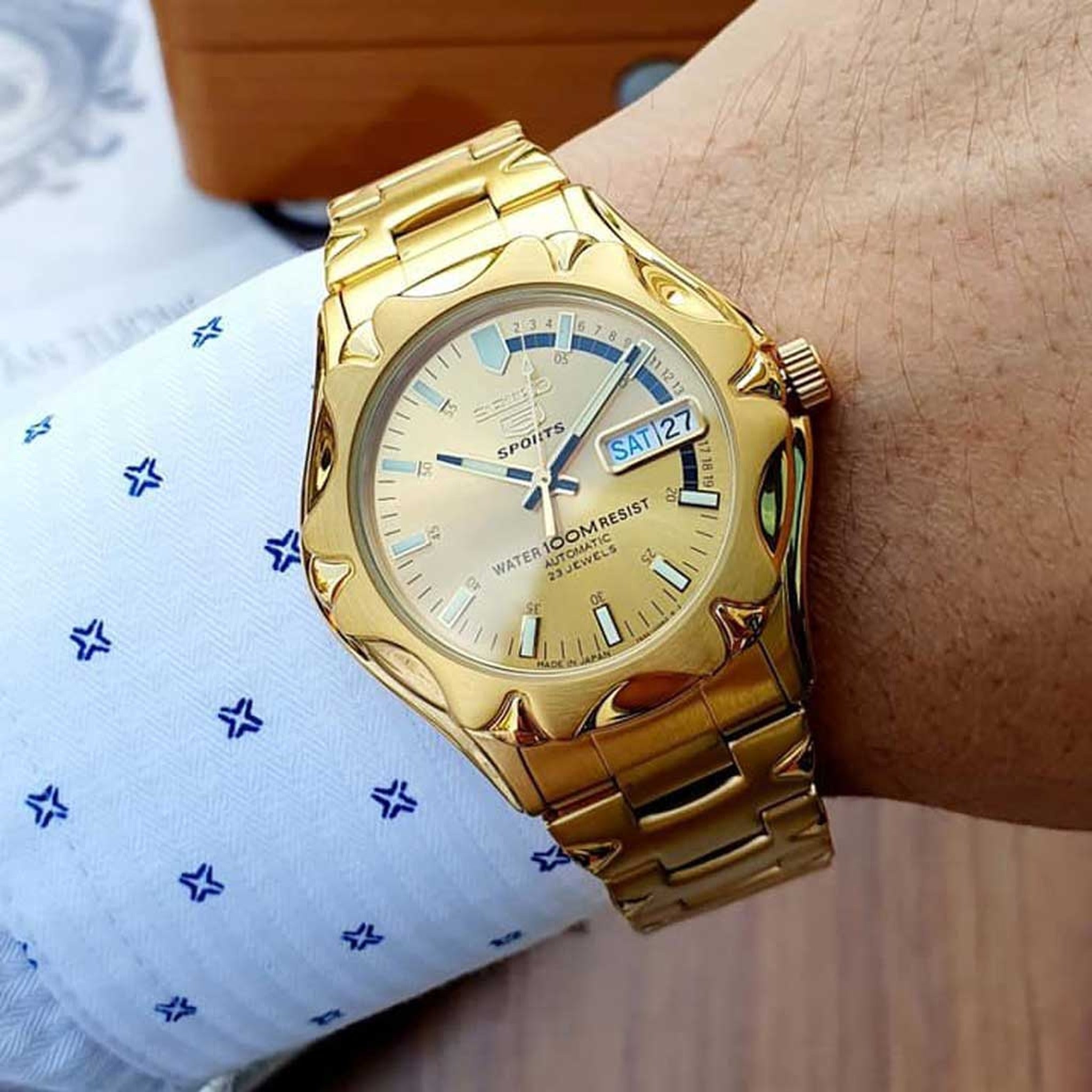 Montre Seiko 5 Sports Homme Automatique SNZ450J1 Doré