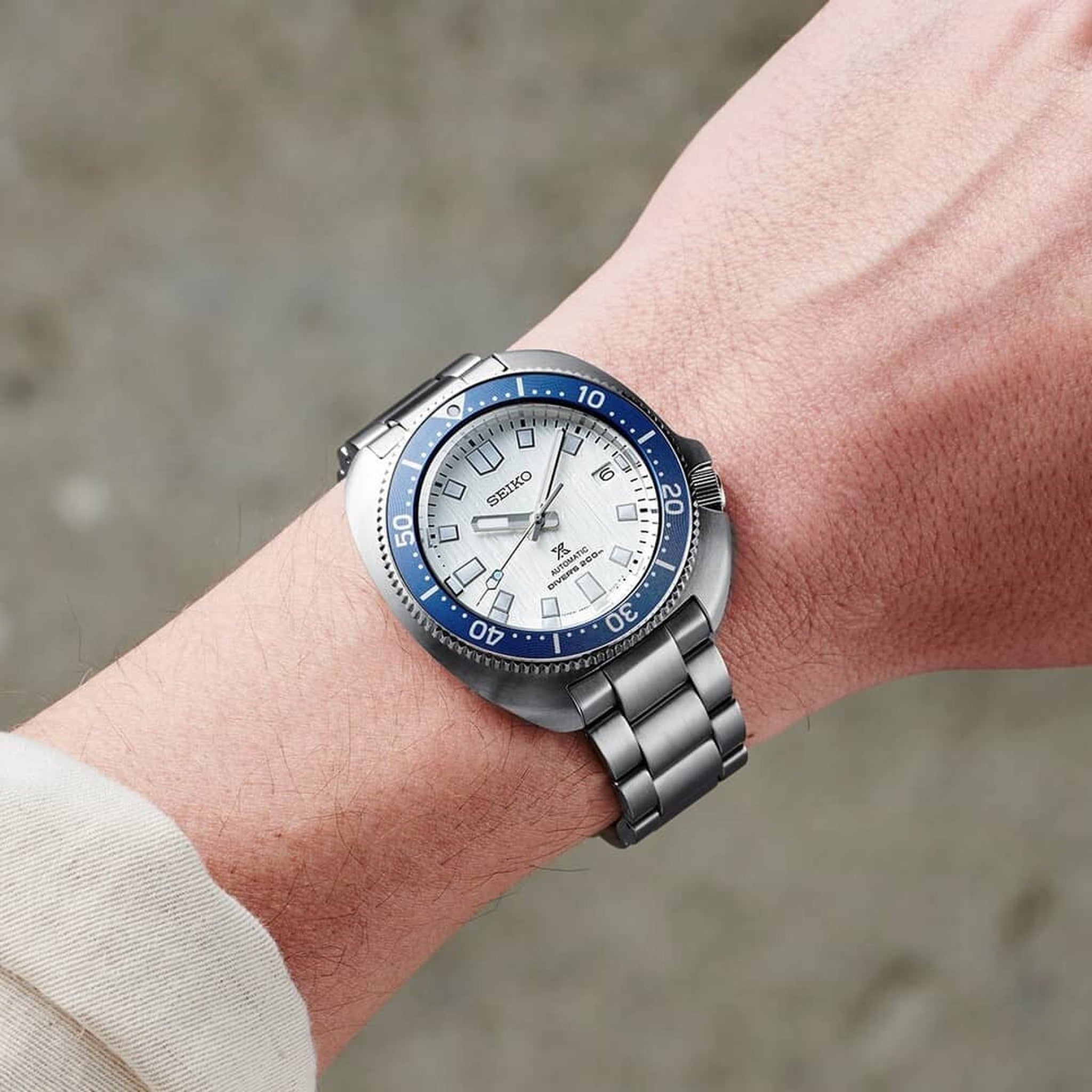 Montre Seiko Prospex Automatique Homme SPB301J1 Blanc Bleu Édition Save The Ocean