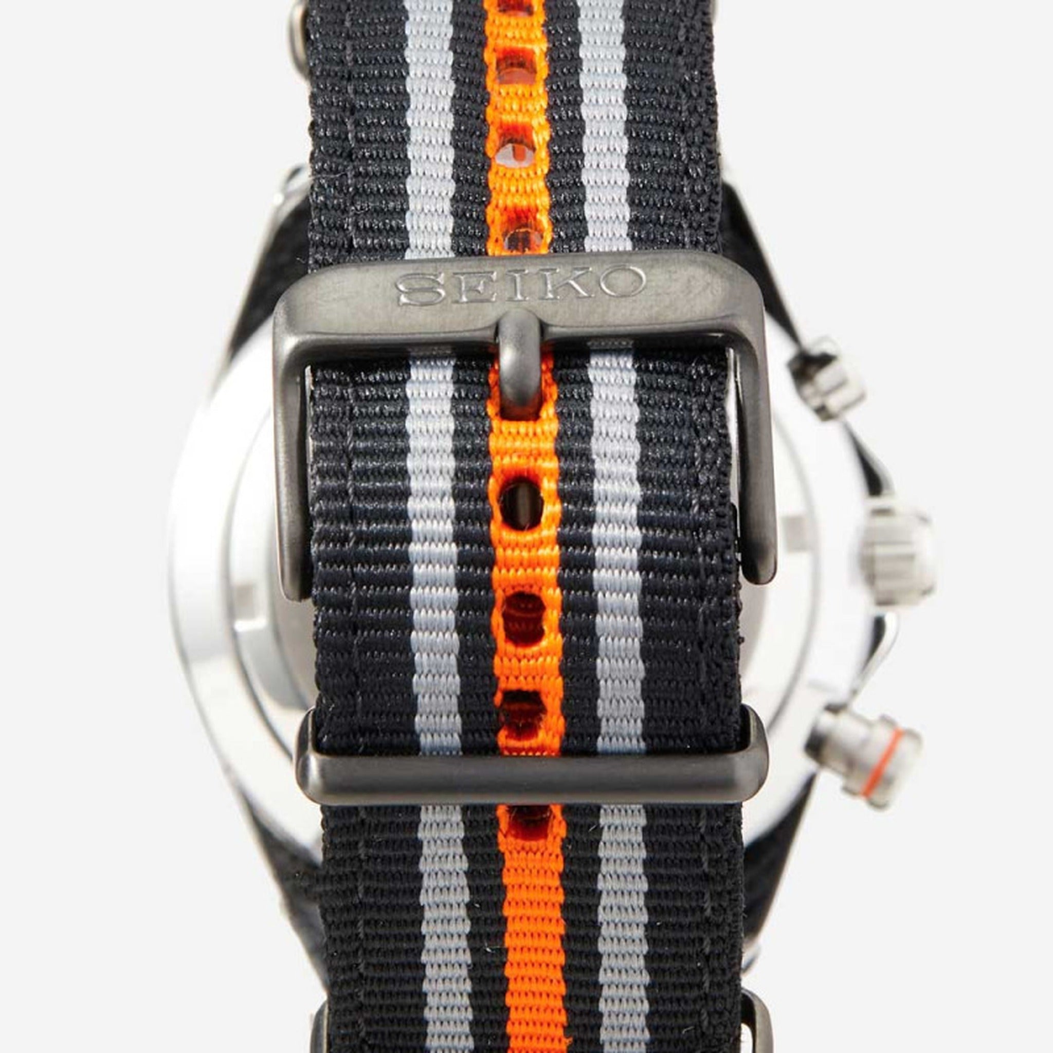 Seiko Herren-Chronograph Racing Sport Quarzuhr SSB403P1 Schwarz Orange Grau