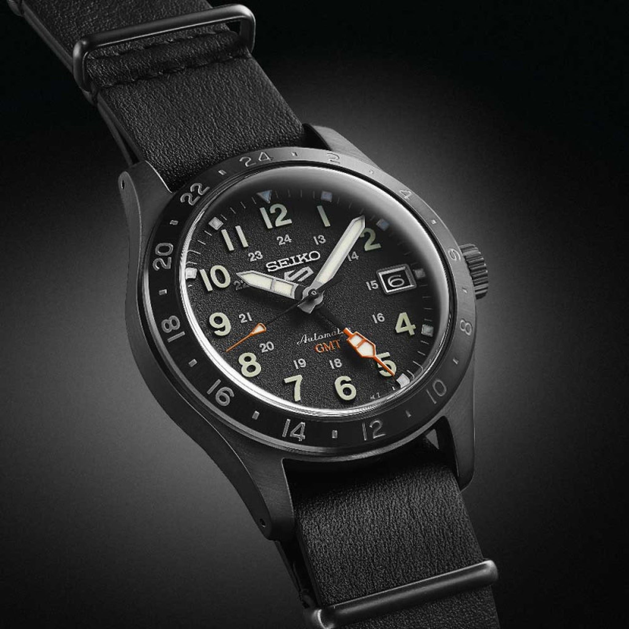 Montre Seiko 5 Sports Automatique Homme SSK025K1 Noir Bracelet NATO Cuir