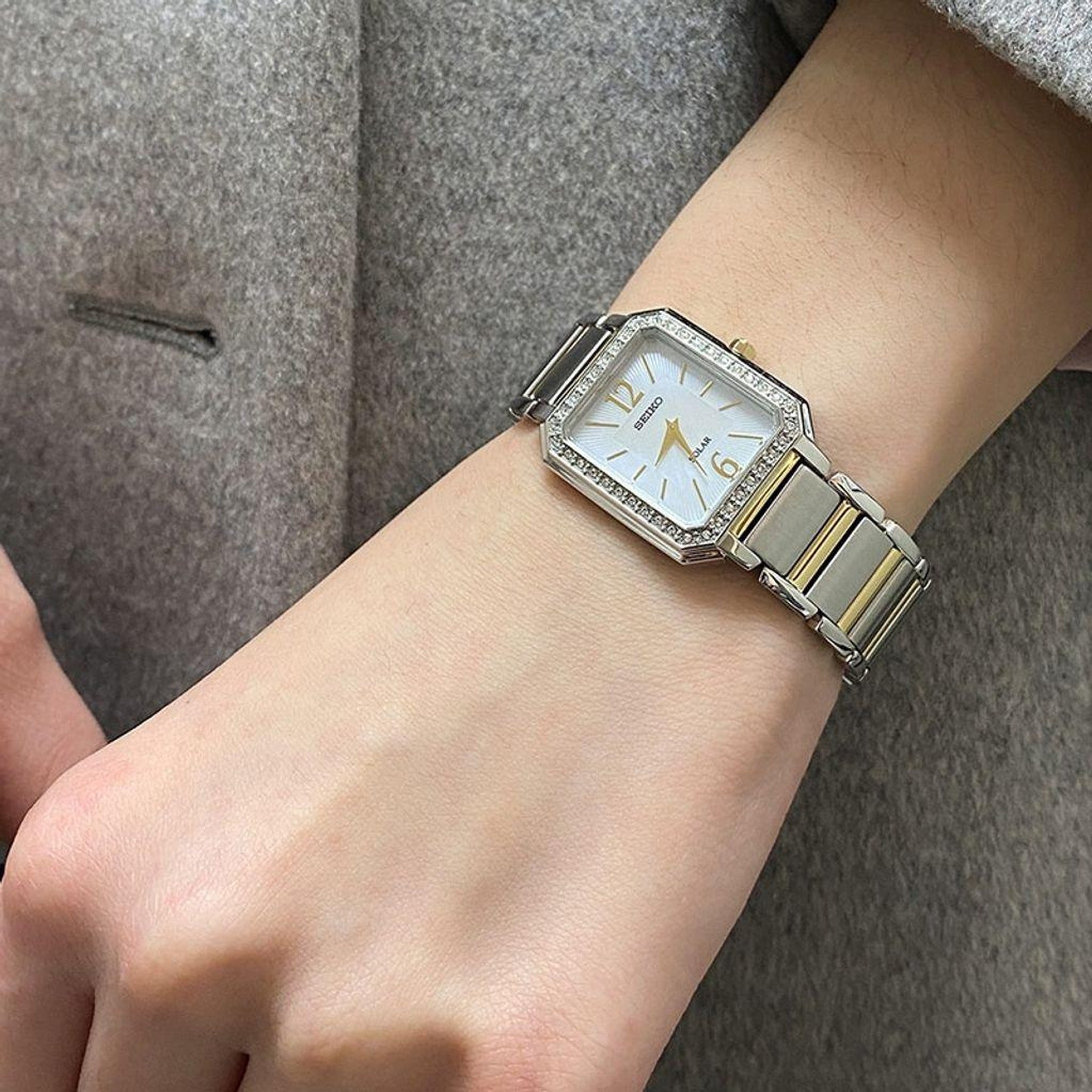 Seiko Solar Quartz Women's Watch SUP466P1 Rectangular Silver Gold