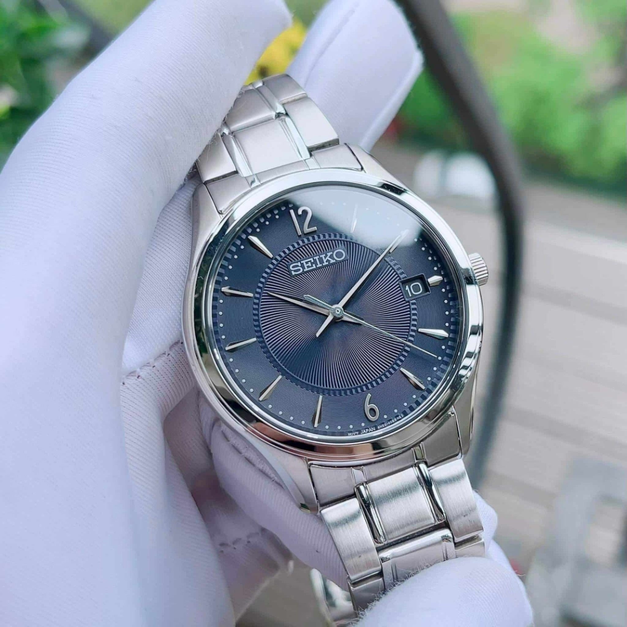 Montre Seiko Classic Homme SUR419P1 Bleu Quartz