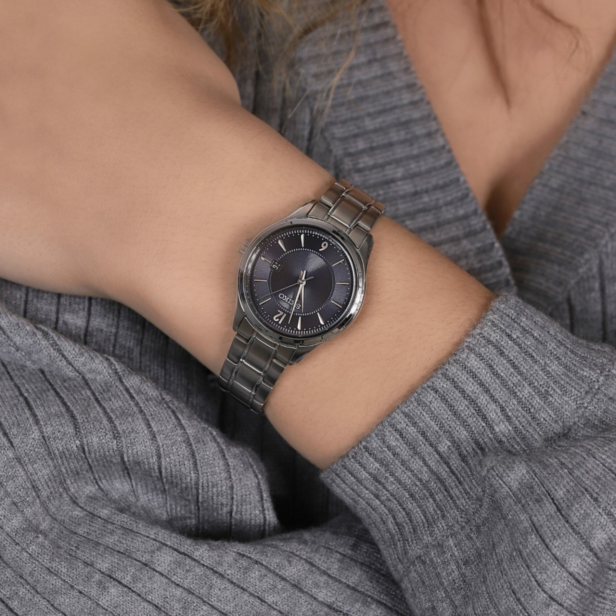 Seiko Classic Women's Watch SUR425P1 Blue Quartz