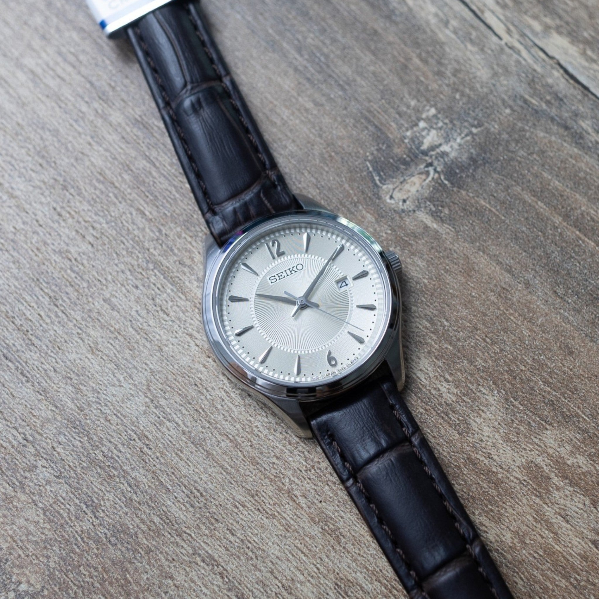 Seiko Conceptual Damenuhr SUR427P1 Champagner Quarz