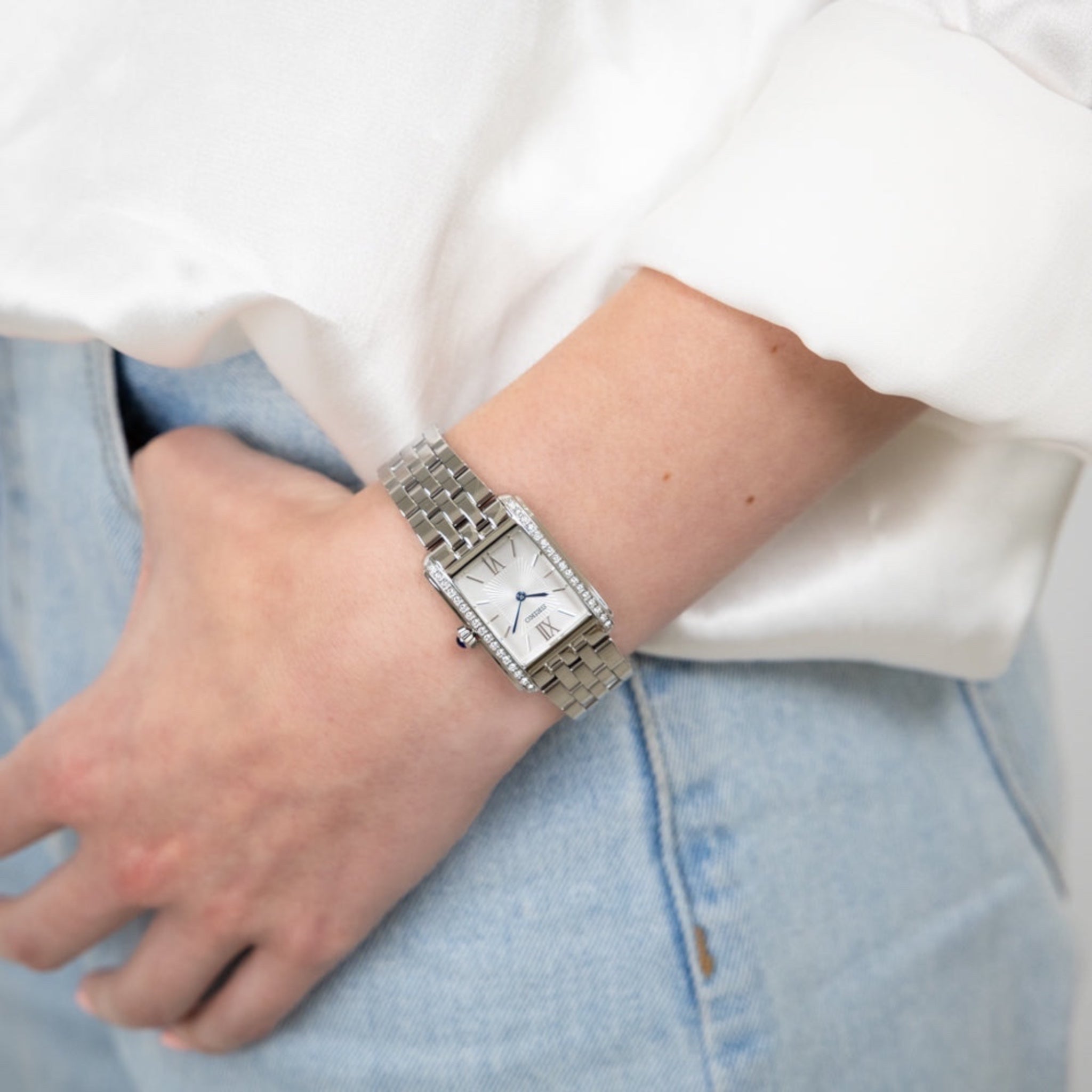 Seiko Essentials Women's Roman Dial SWR085P1 Blue Watch