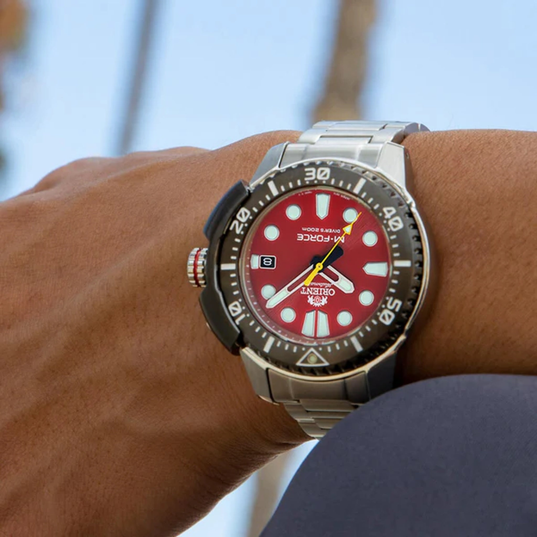 Montre Orient M-Force RA-AC0L02R30B Diver Rouge Automatique