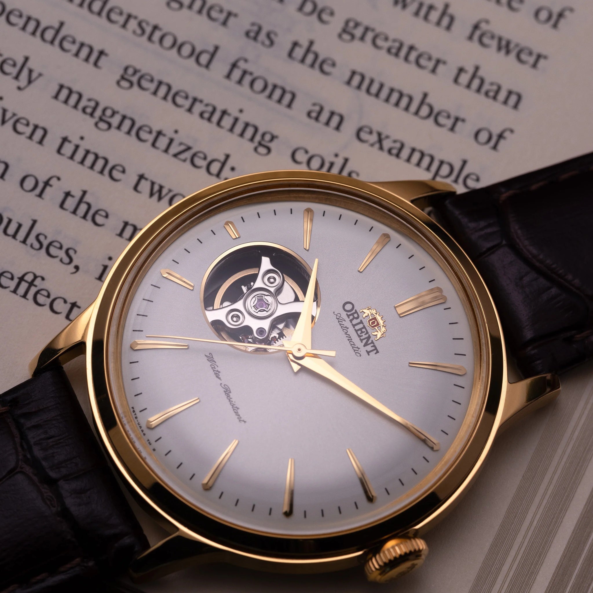 Montre Orient Bambino RA-AG0003S30B Cœur ouvert Blanc Automatique