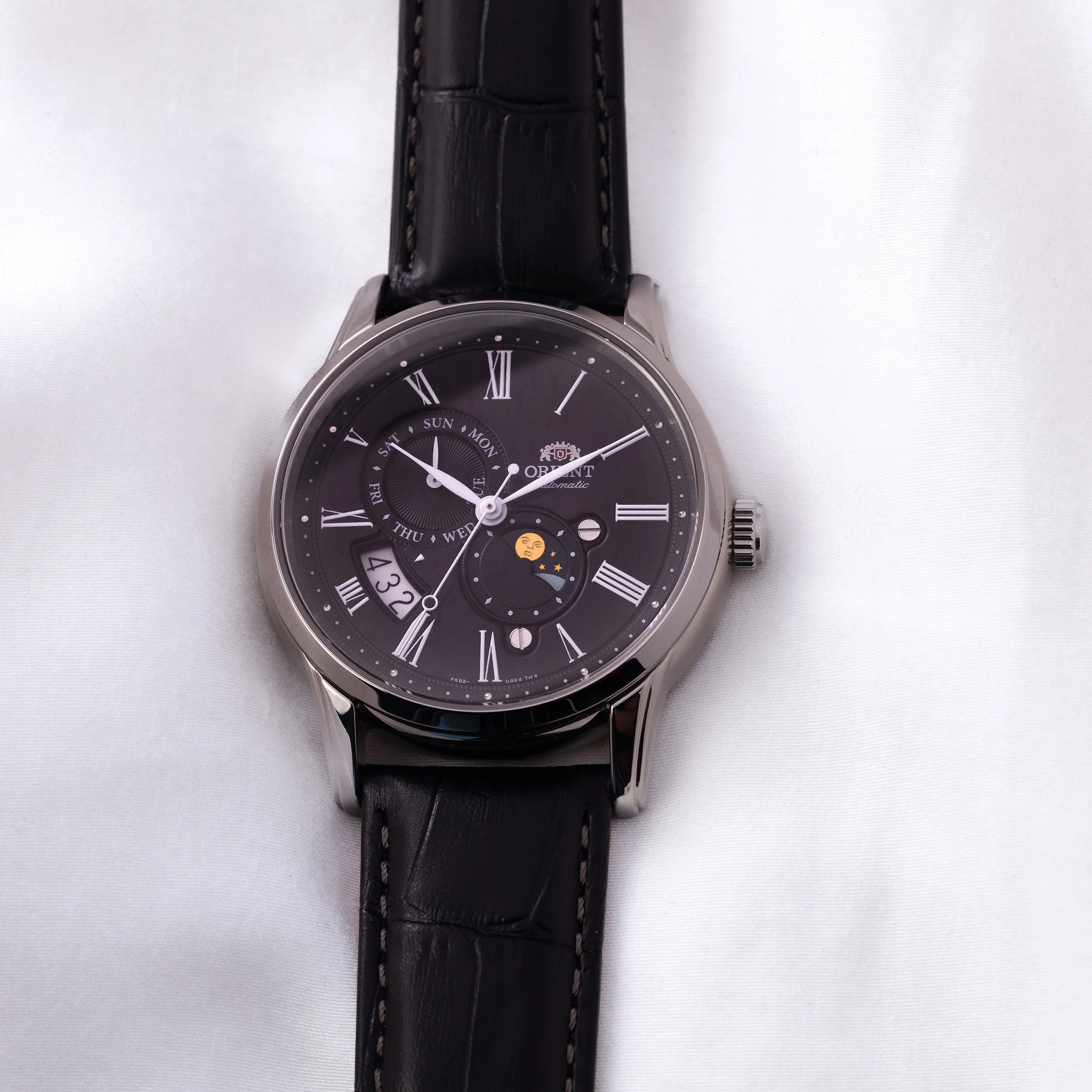 Montre Orient Classic RA-AK0010B30B Sun & Moon Noir Solaire