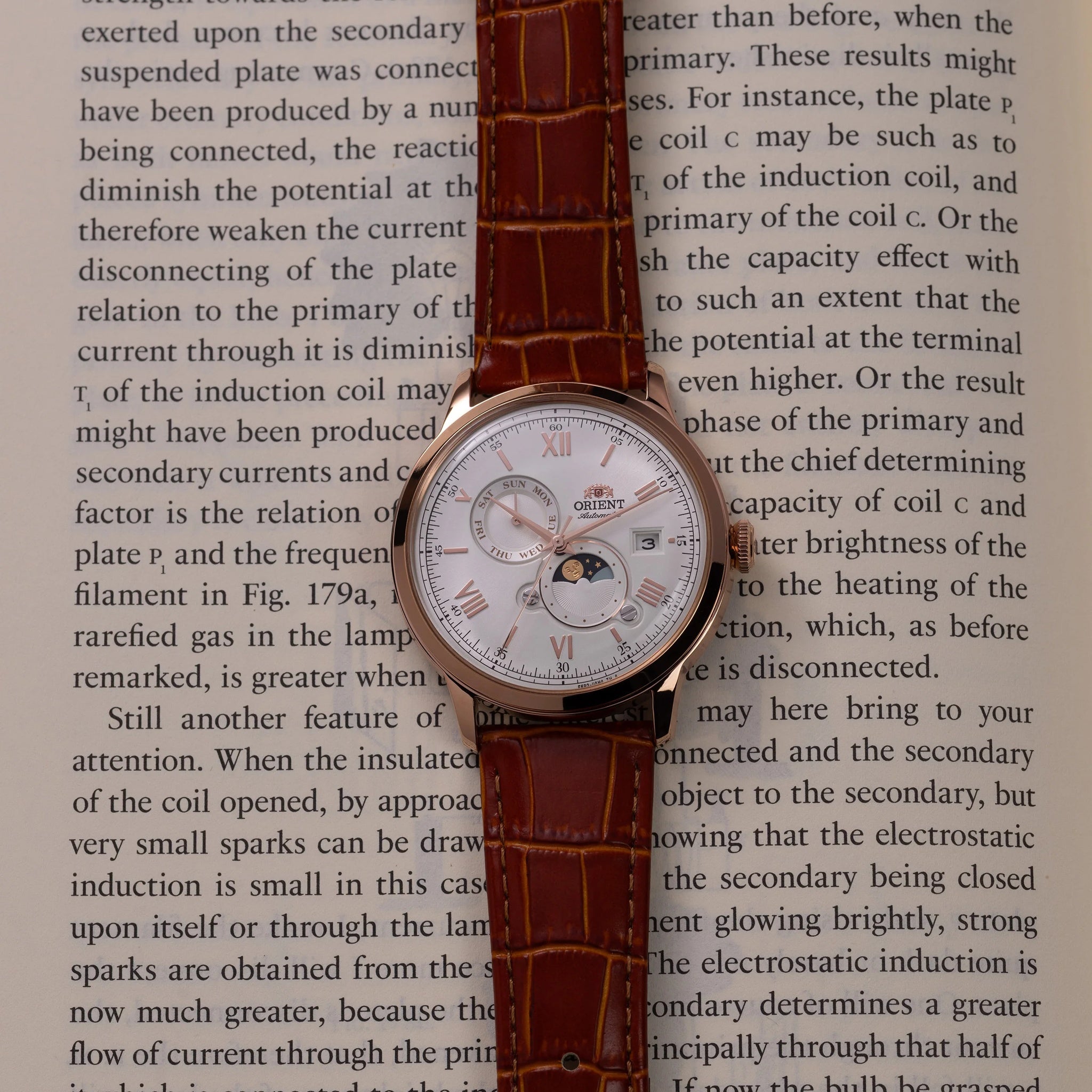 Montre Orient Bambino RA-AK0801S30B Sun & Moon Blanc Automatique