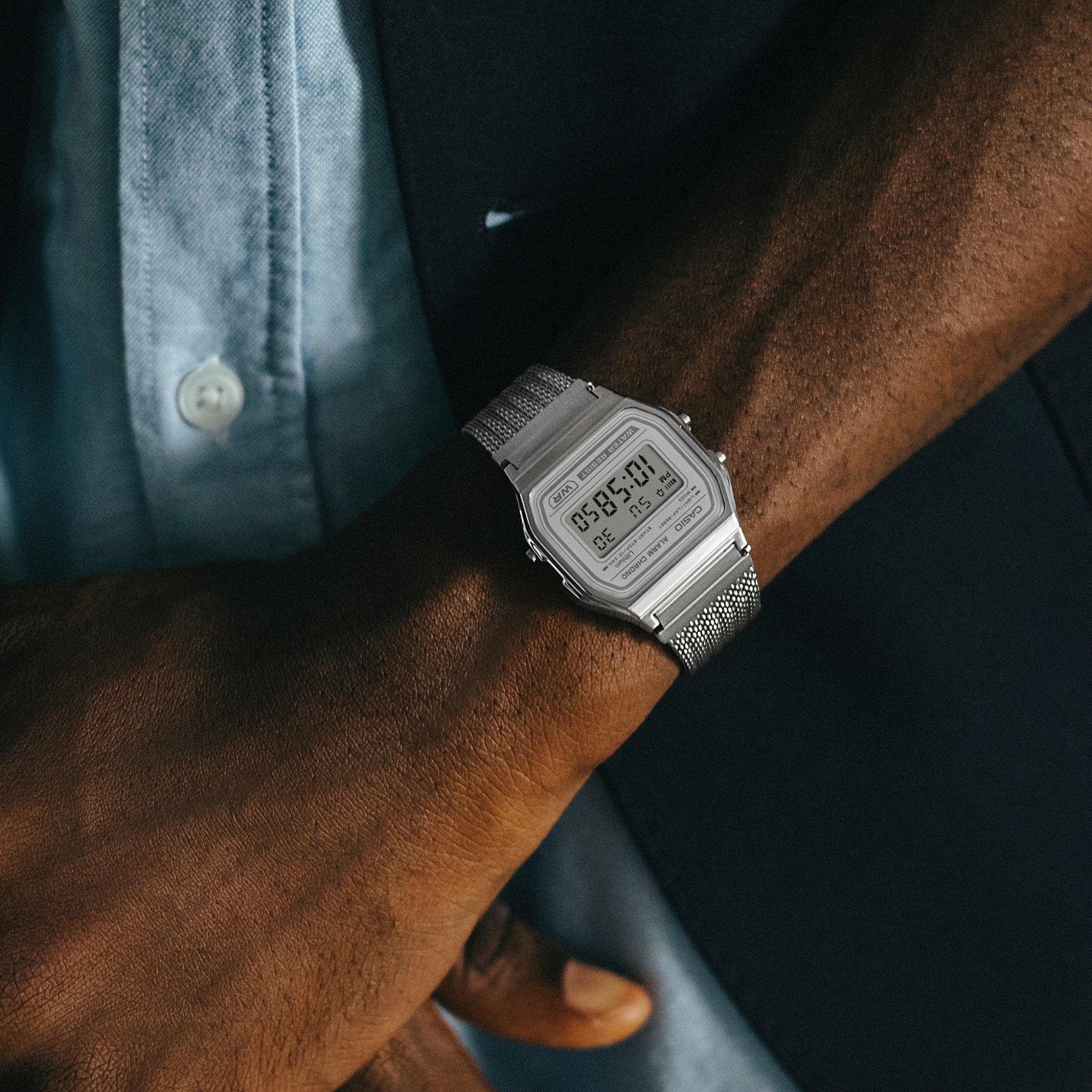 Unisex Casio Vintage Retro Watch A158WEM-7 Digital Silver