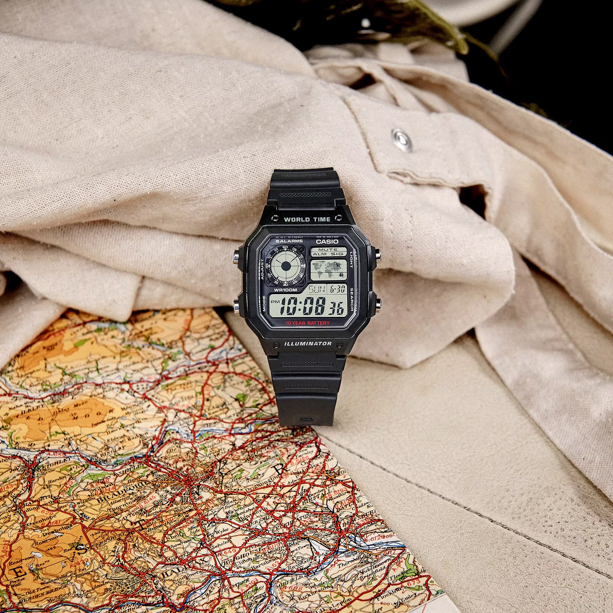 Casio Herrenuhr AE-1200WH-1A Quarz Digital Schwarz