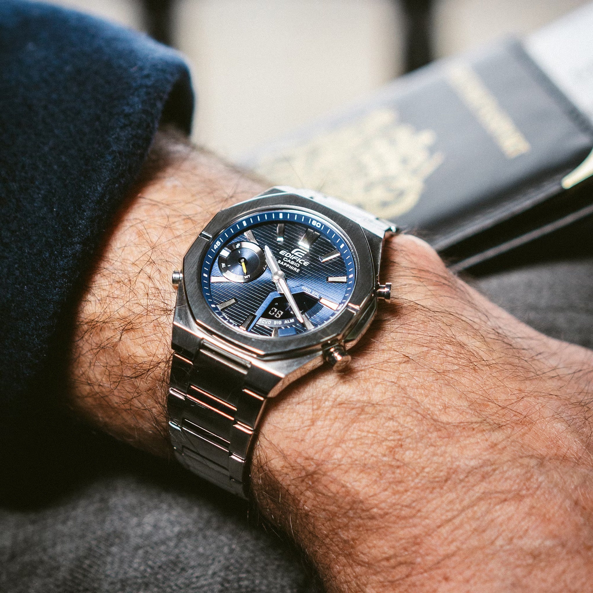 Casio Edifice ECB-S10D-2A Herrenuhr, Silber, Blau