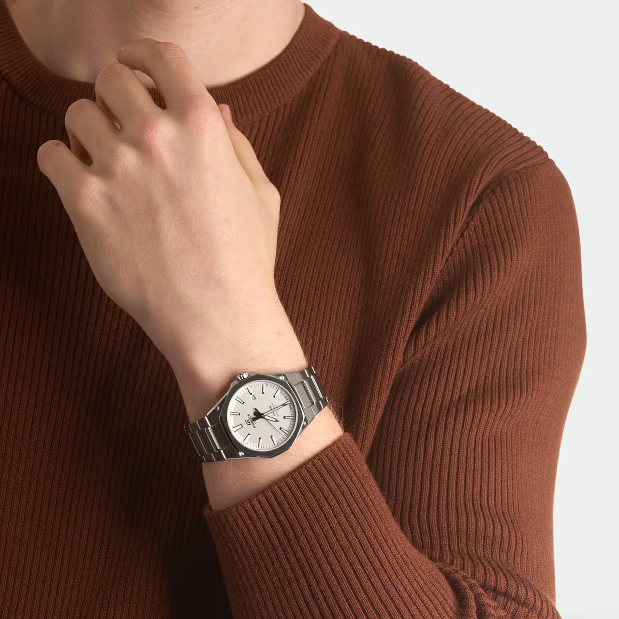 Casio Edifice EFR-S108D-7A Herrenuhr Silber Weiß