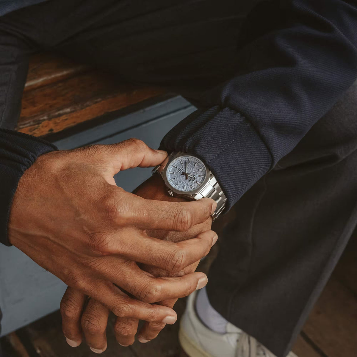 Casio Edifice EFR-S108DE-2A Herrenuhr Silber Blau
