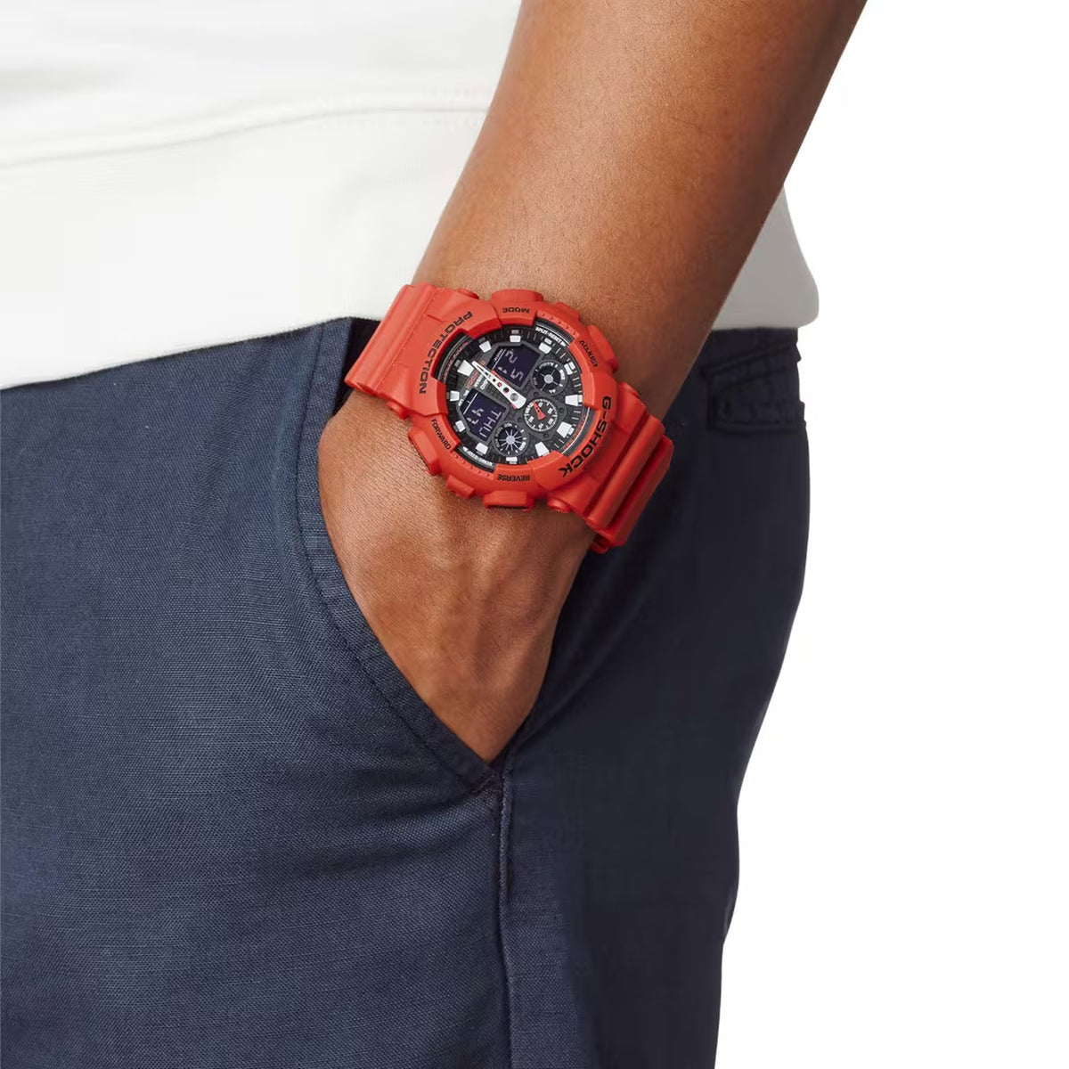 Casio G-Shock GA-100B-4A Herrenuhr Rot Schwarz