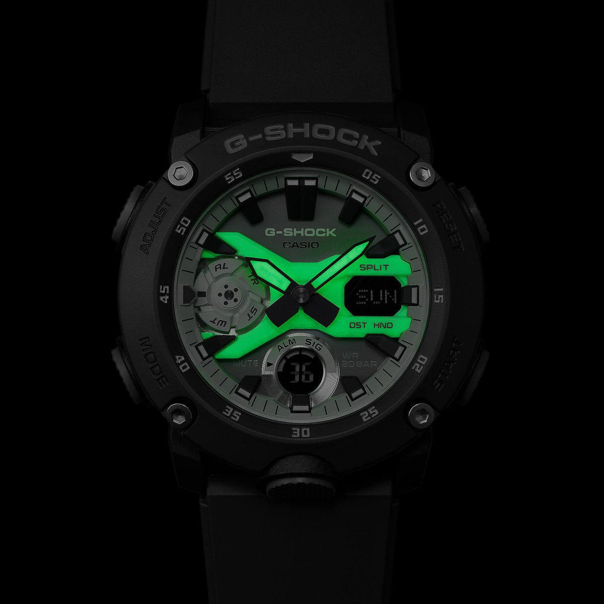 Casio G-Shock GA-2000HD-8A Herrenuhr Grau