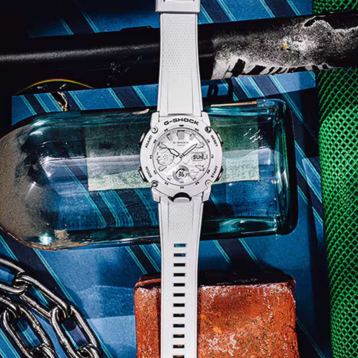 Casio G-Shock GA-2000S-7A Herrenuhr Weiß