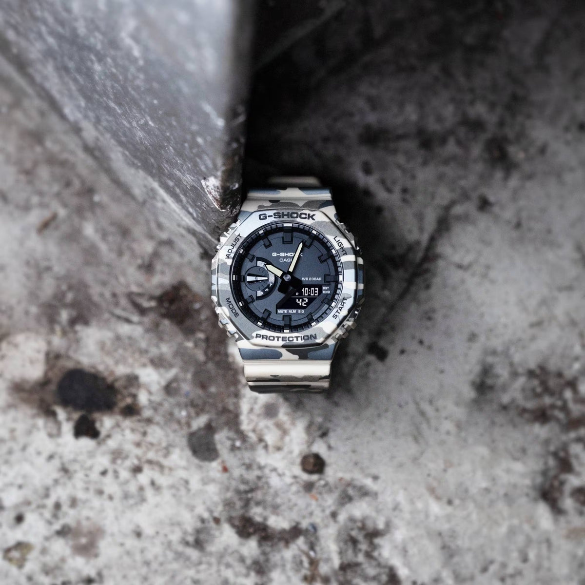 Casio G-Shock GA-2100CM-5A Herrenuhr Camouflage