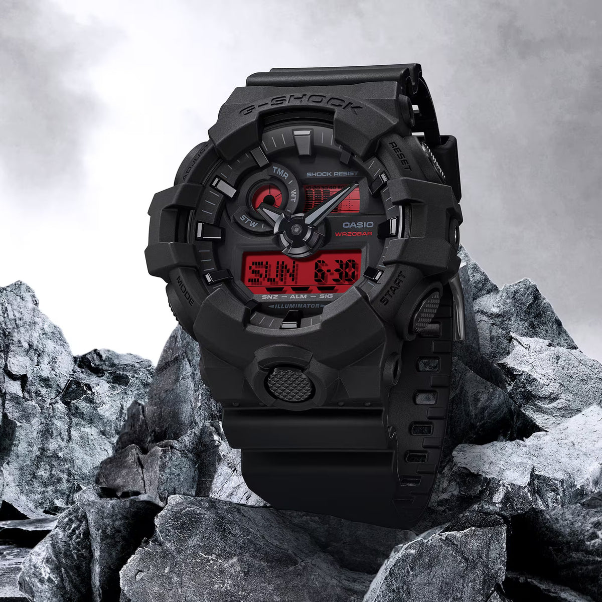 Casio G-Shock GA-700BBR-1A Herrenuhr Schwarz