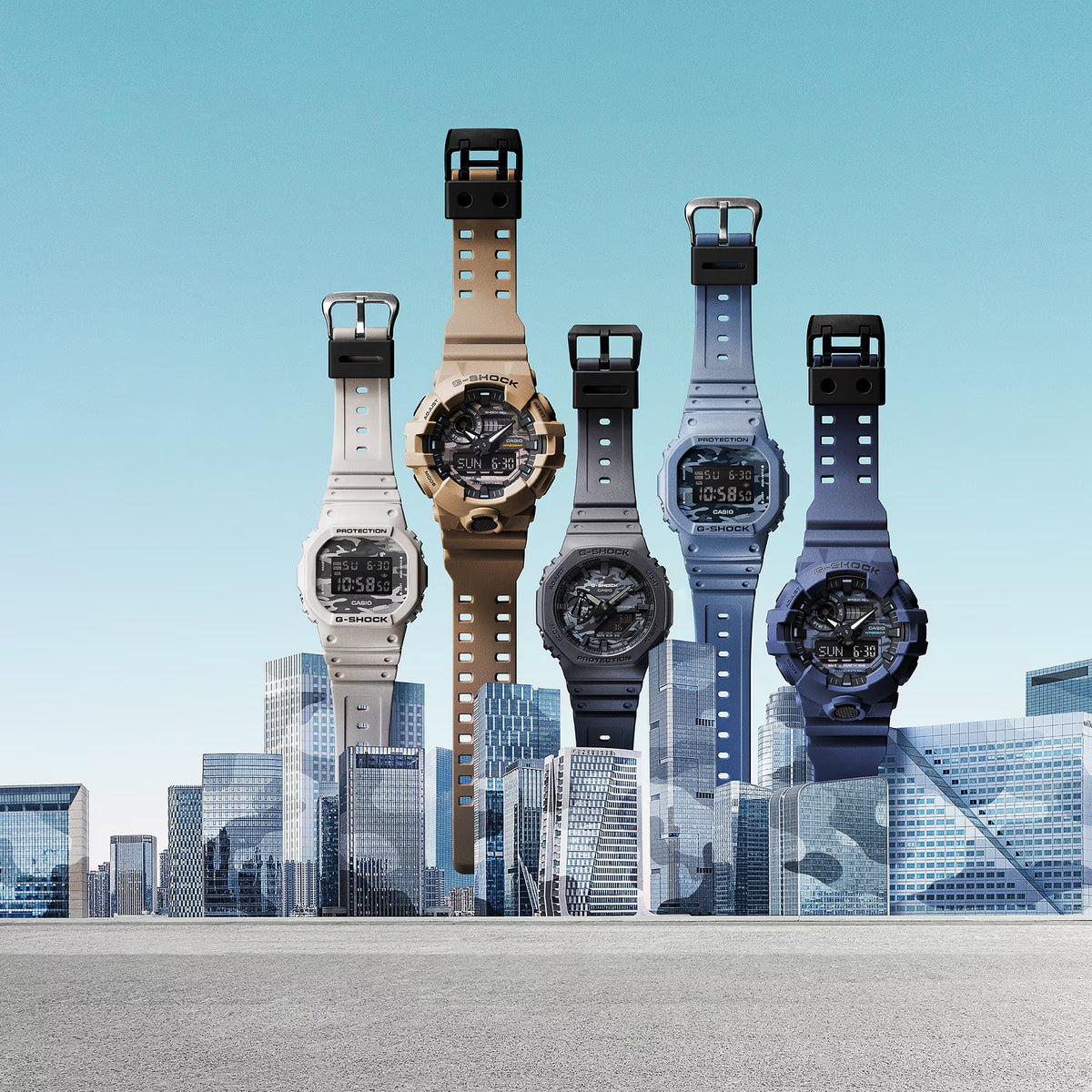 Casio G-Shock GA-700CA-2A Herrenuhr Blau