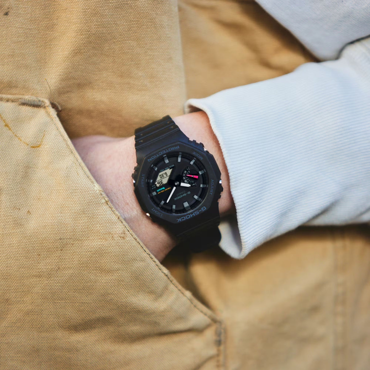 Casio G-Shock GA-B2100-1A Herrenuhr Schwarz